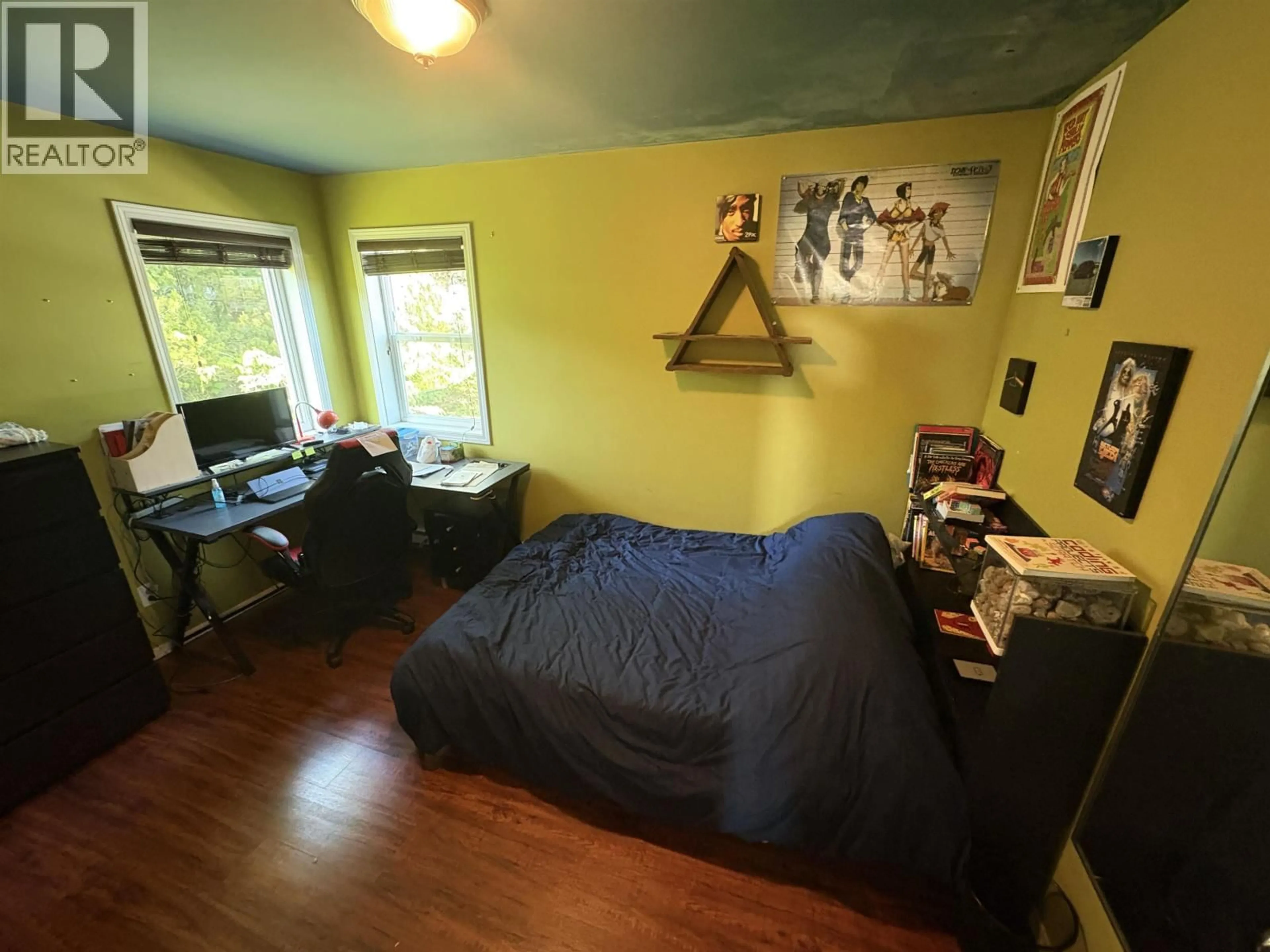 A pic of a room for 820 OCEANVIEW DRIVE, Daajing Giids City British Columbia V8J1M5