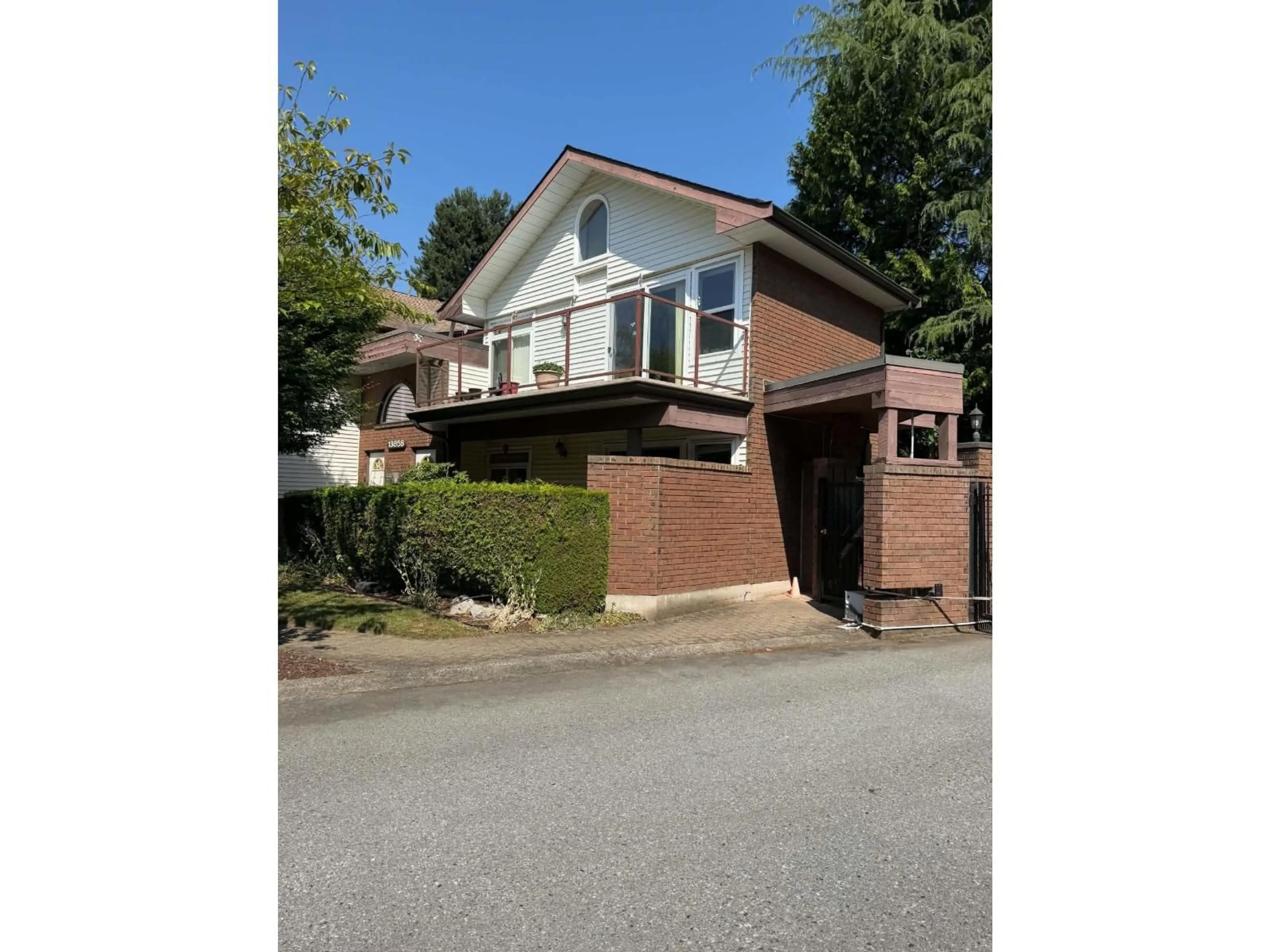 Unknown for 101 - 13858 102 AVENUE, Surrey British Columbia V3T1P1