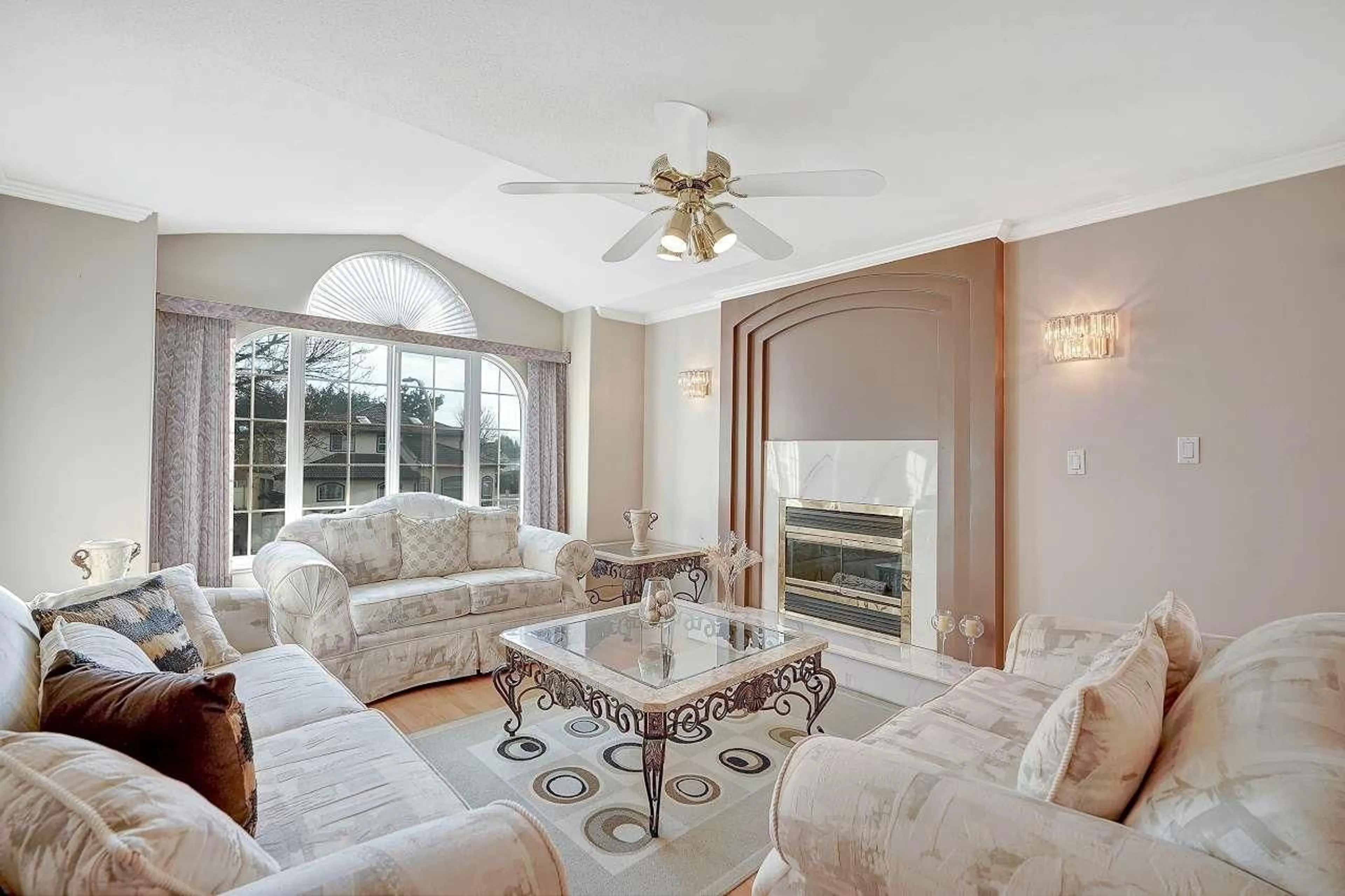 Living room with furniture, ceramic/tile floor for 12413 64A AVENUE, Surrey British Columbia V3W5Y1