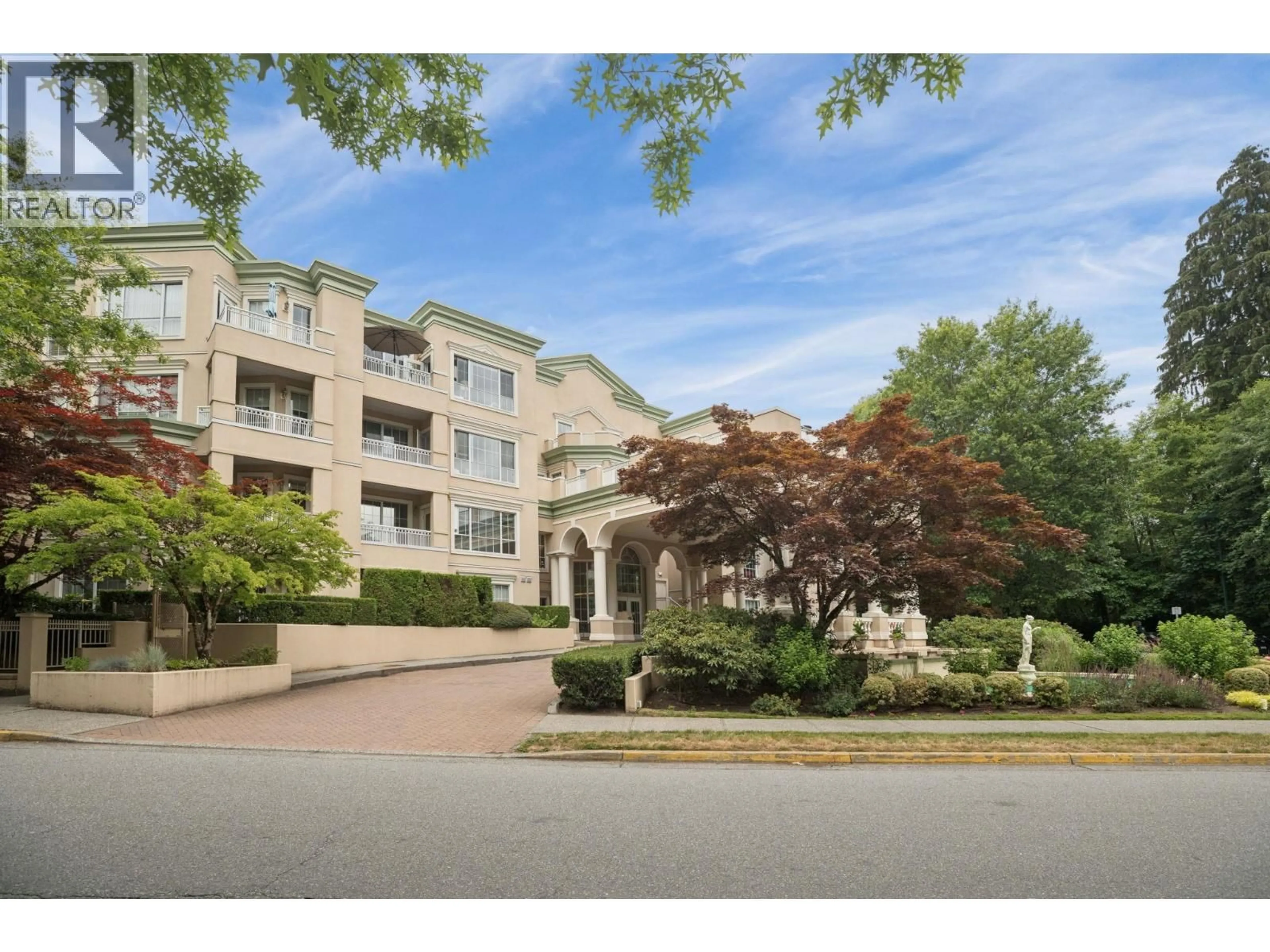 Unknown for 418 - 2995 PRINCESS CRESCENT, Coquitlam British Columbia V3B7N1