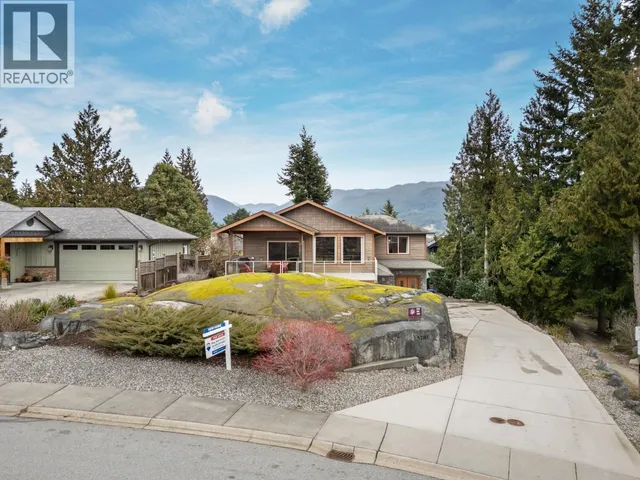 5781 GENNI'S WAY, Sechelt 2