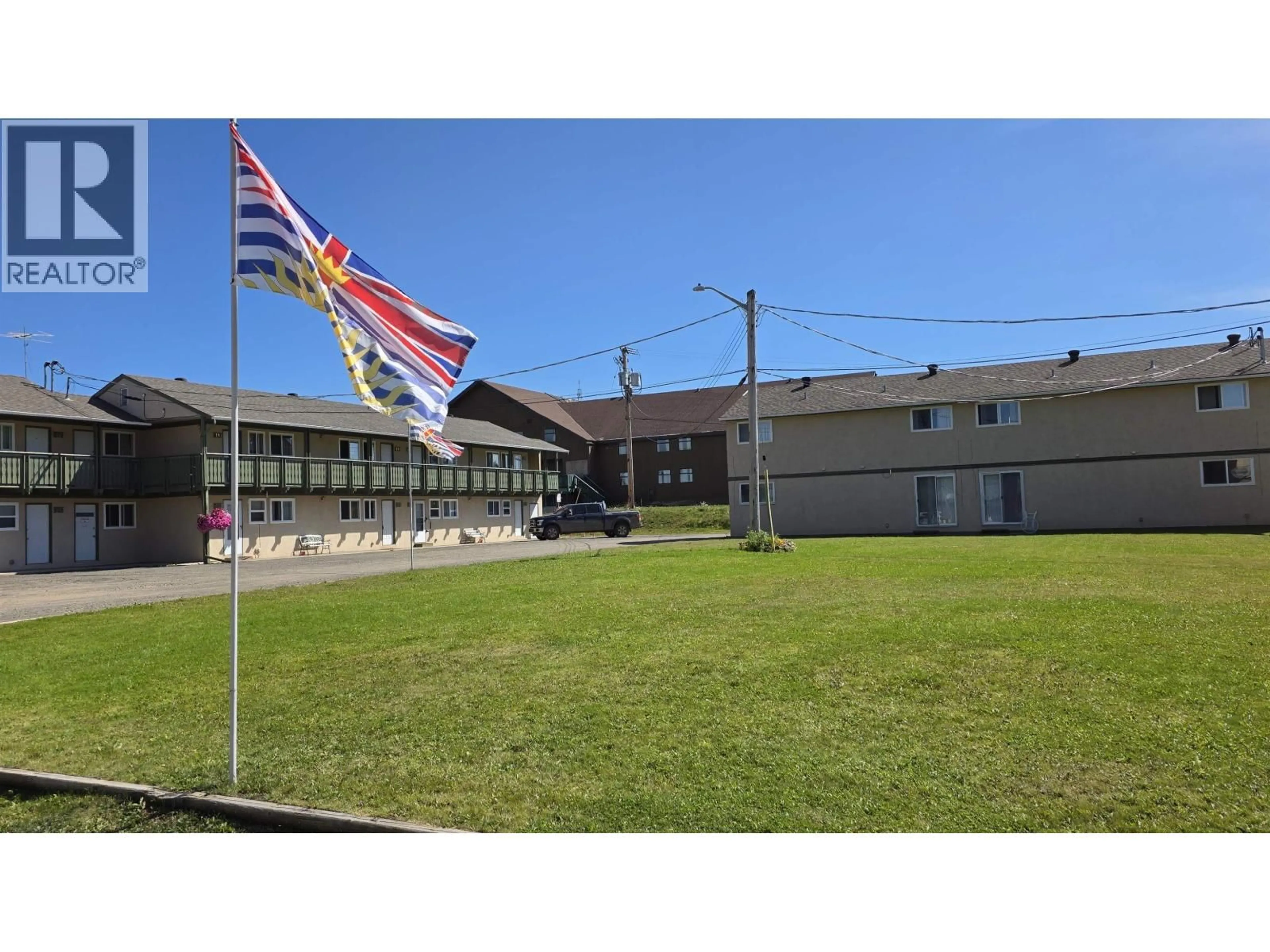 Patio, building for 38 - 50 HAGAN STREET, Granisle British Columbia V0J2N0