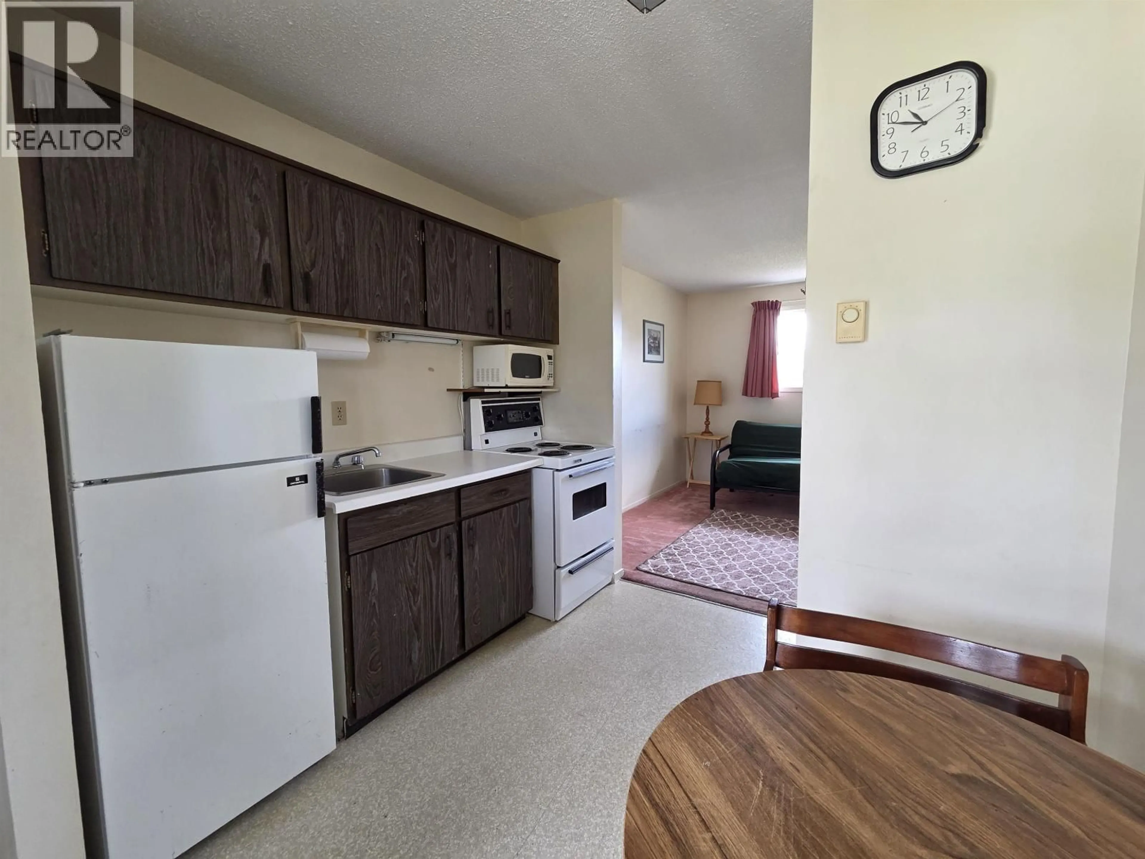 Standard kitchen, unknown for 38 - 50 HAGAN STREET, Granisle British Columbia V0J2N0