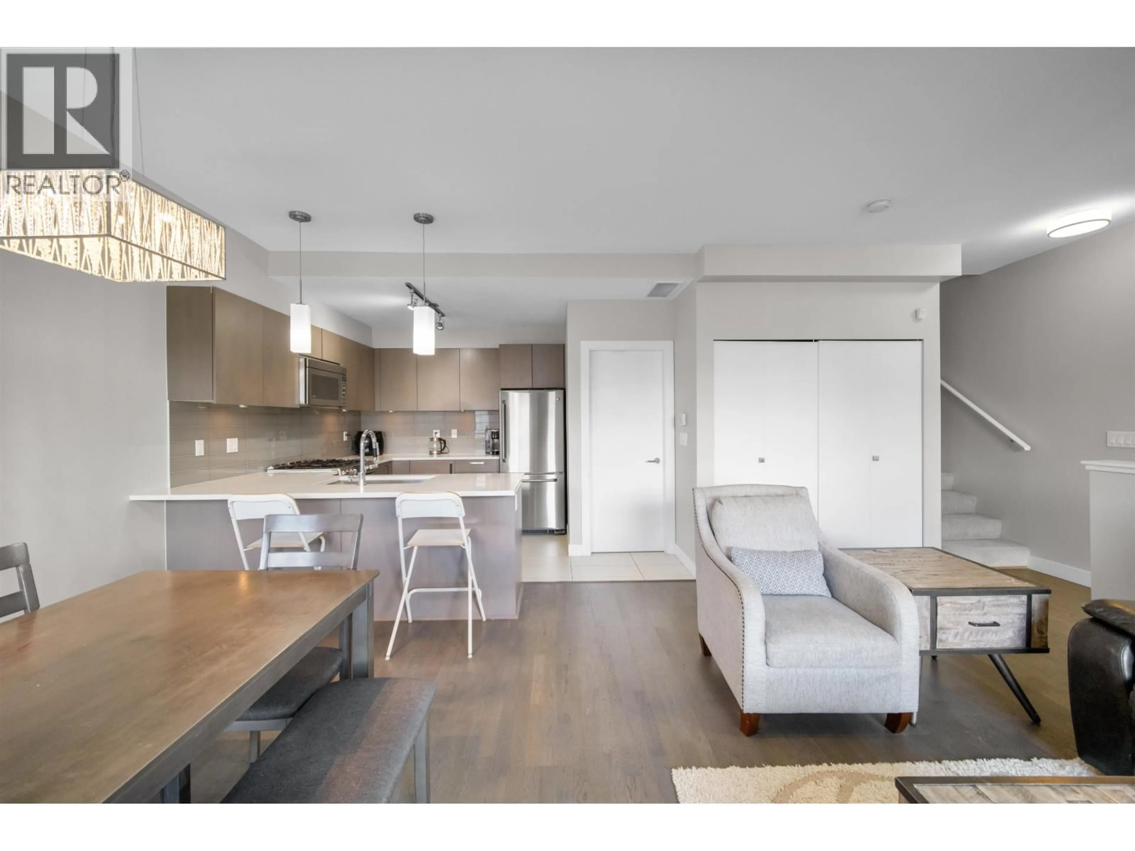 Open concept kitchen, unknown for 43 - 10133 RIVER DRIVE, Richmond British Columbia V6X0K8