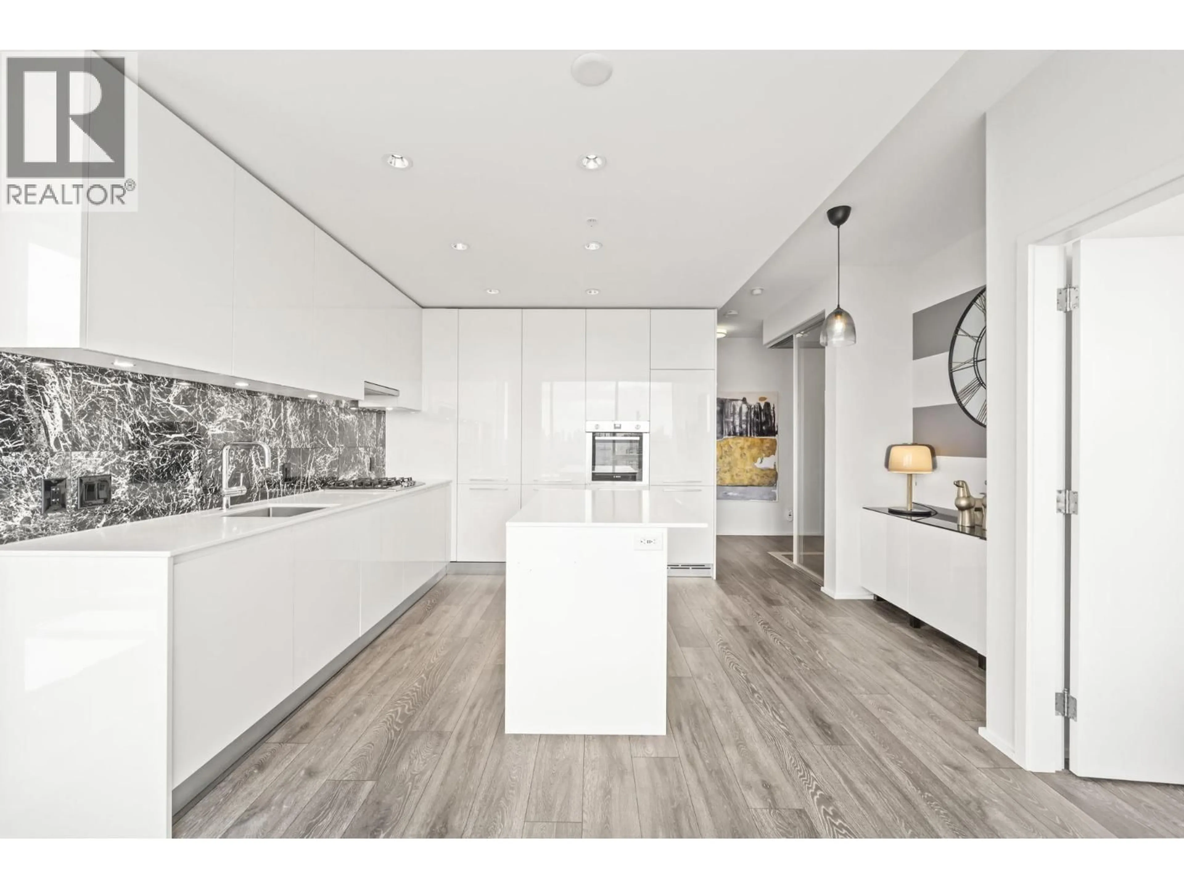 Contemporary kitchen, unknown for 4107 - 4510 HALIFAX WAY, Burnaby British Columbia V5C0K4