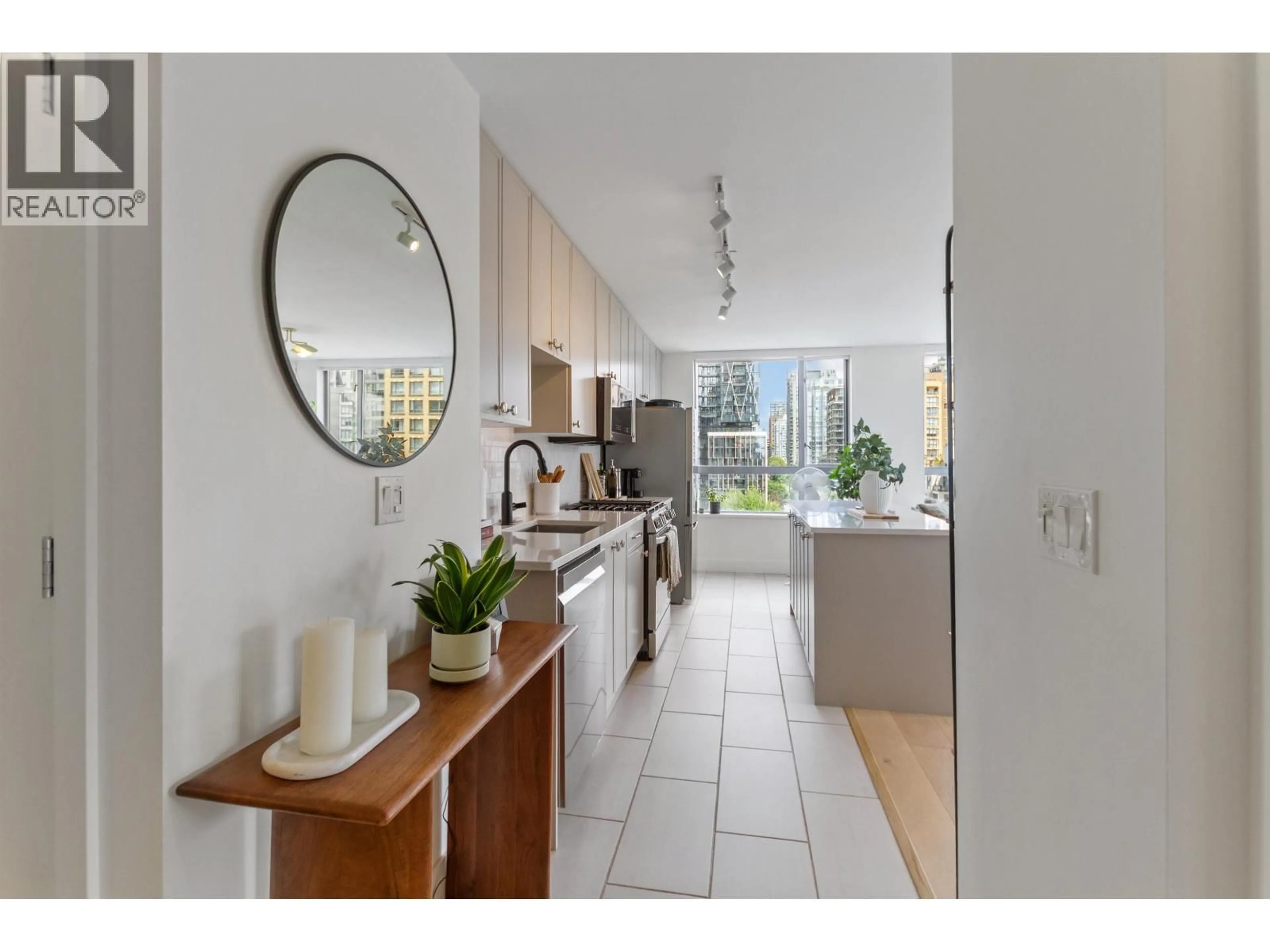 Unknown for 904 - 1225 RICHARDS STREET, Vancouver British Columbia V6B1E6