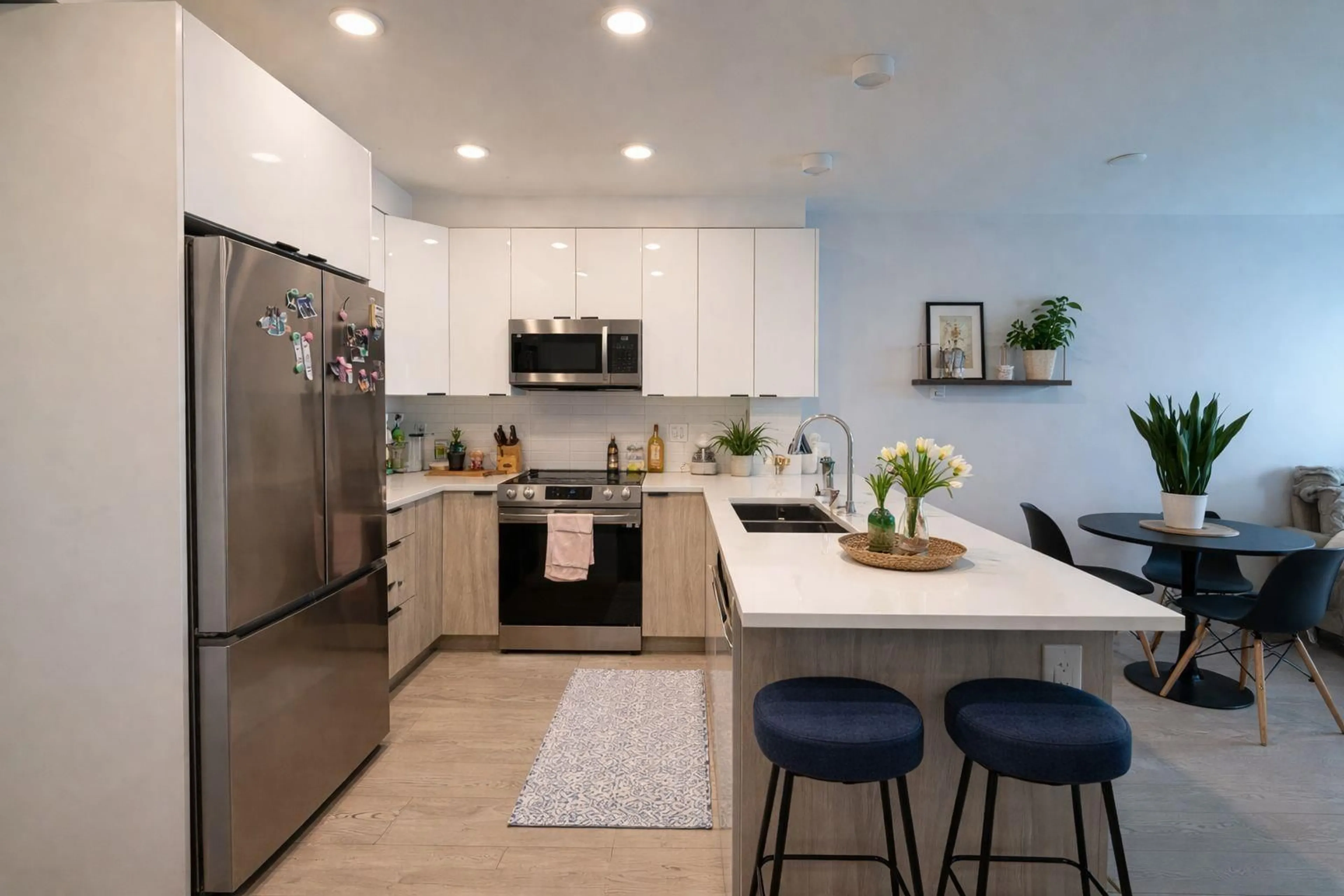 Open concept kitchen, ceramic/tile floor for 317 - 20360 LOGAN AVENUE, Langley British Columbia V3A0P5