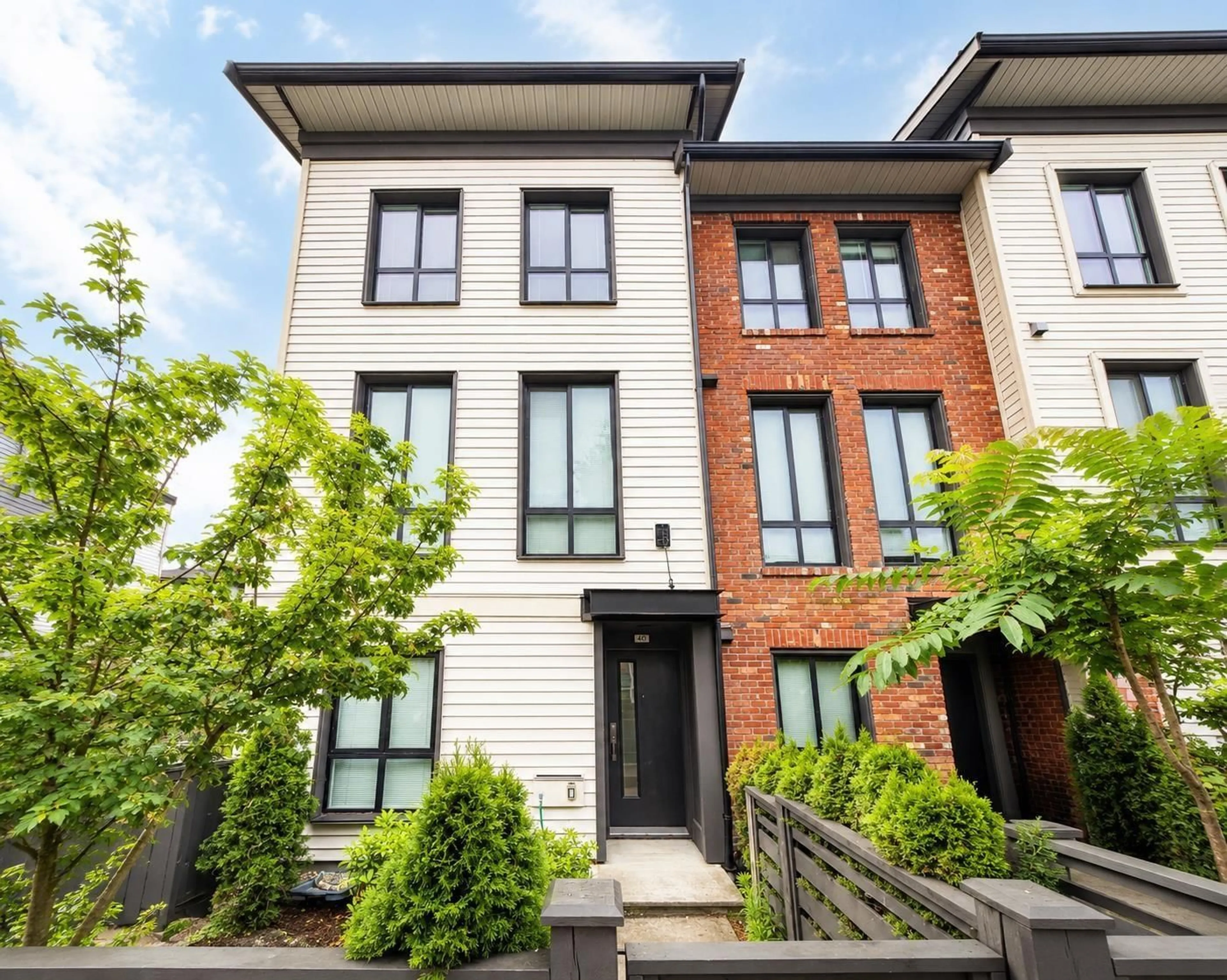 Home with brick exterior material, street for 40 - 15828 27 AVENUE, Surrey British Columbia V3Z0X4
