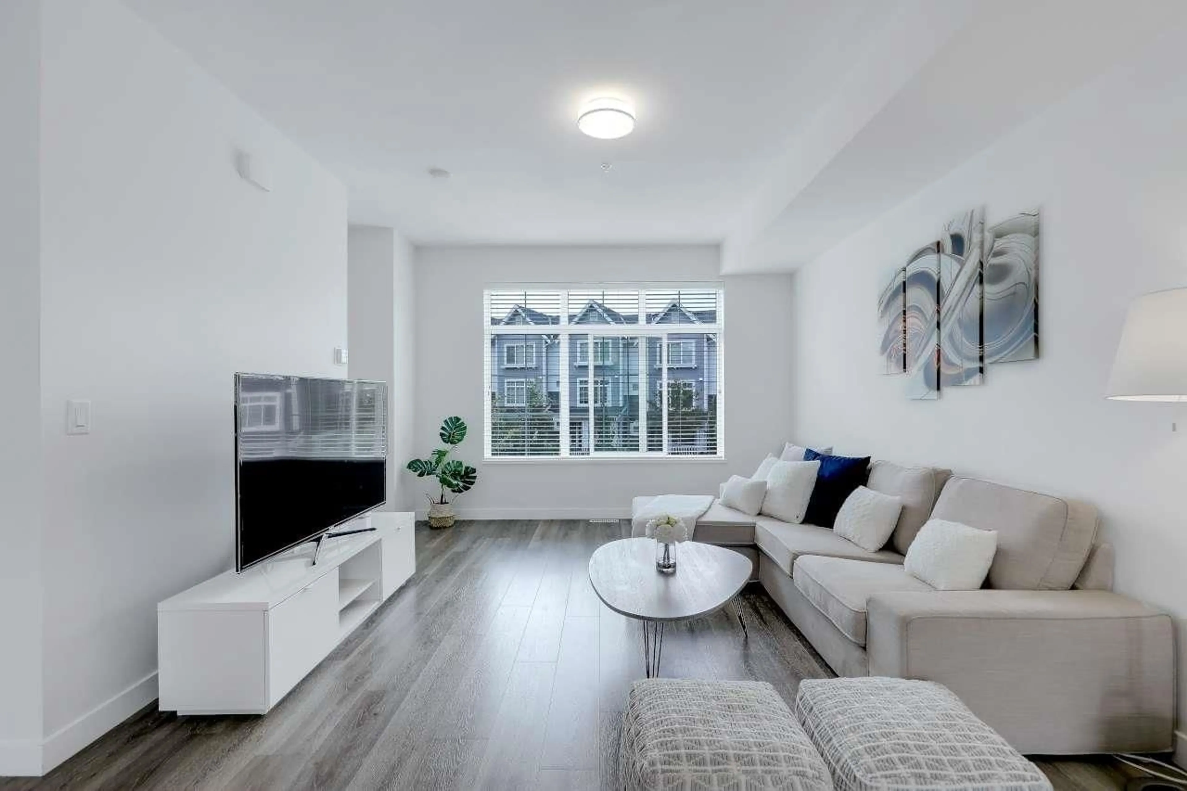 Living room with furniture, unknown for 118 - 20180 84 AVENUE, Langley British Columbia V2Y3N5