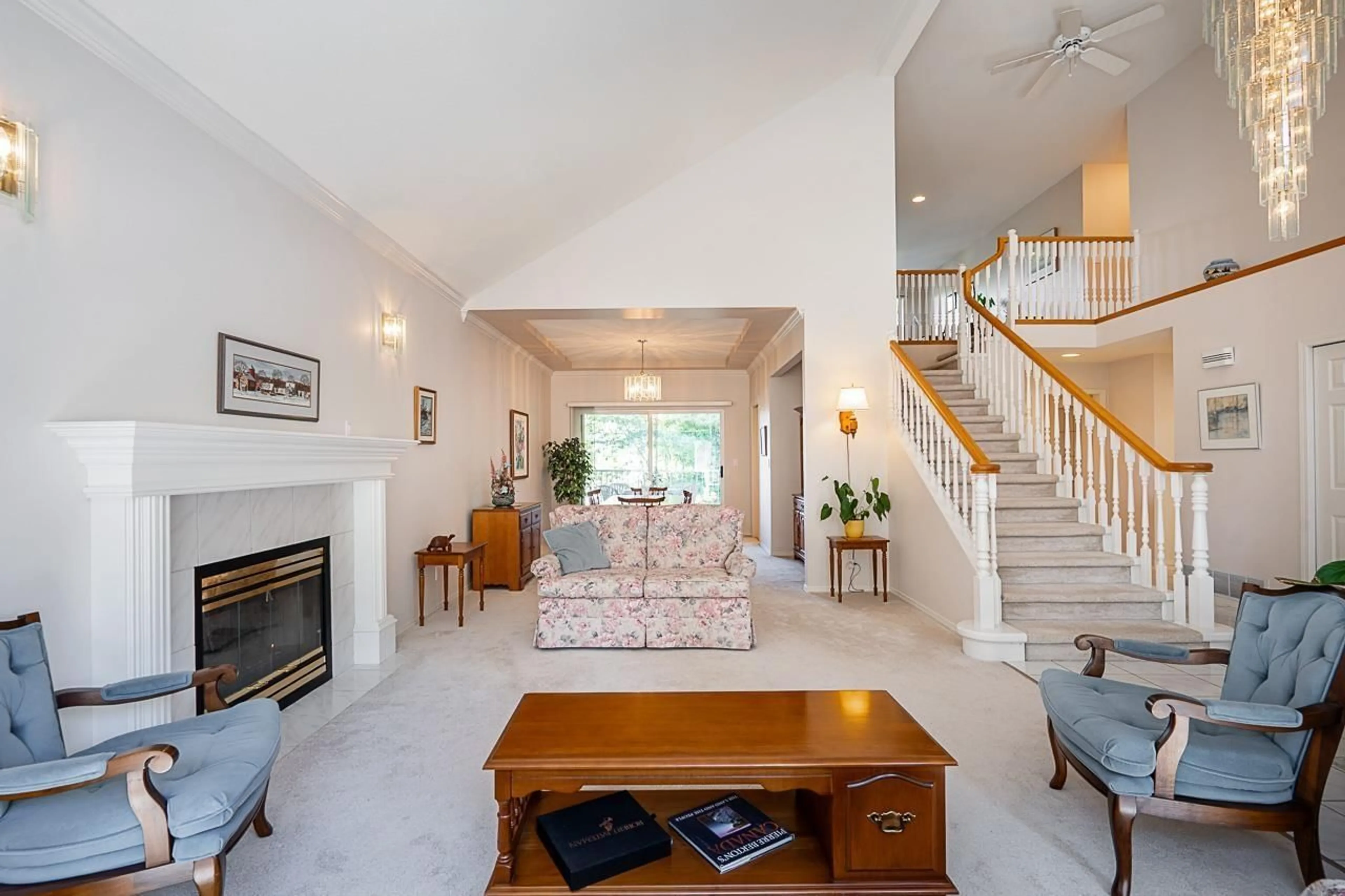Living room with furniture, unknown for 11443 ROYAL CRESCENT, Surrey British Columbia V3V6V5