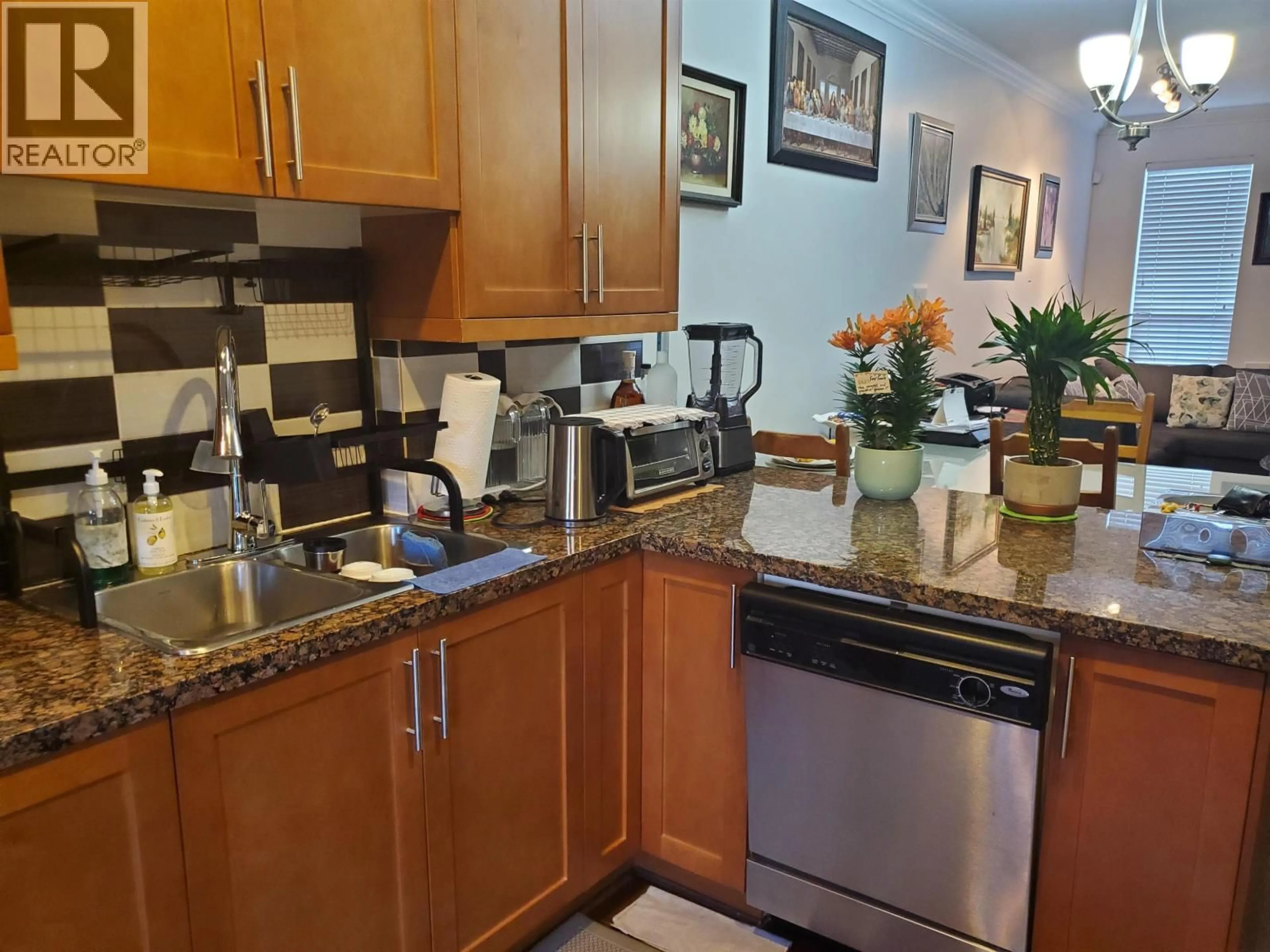 Standard kitchen, unknown for 14 - 22788 WESTMINSTER HIGHWAY, Richmond British Columbia V6V0B1