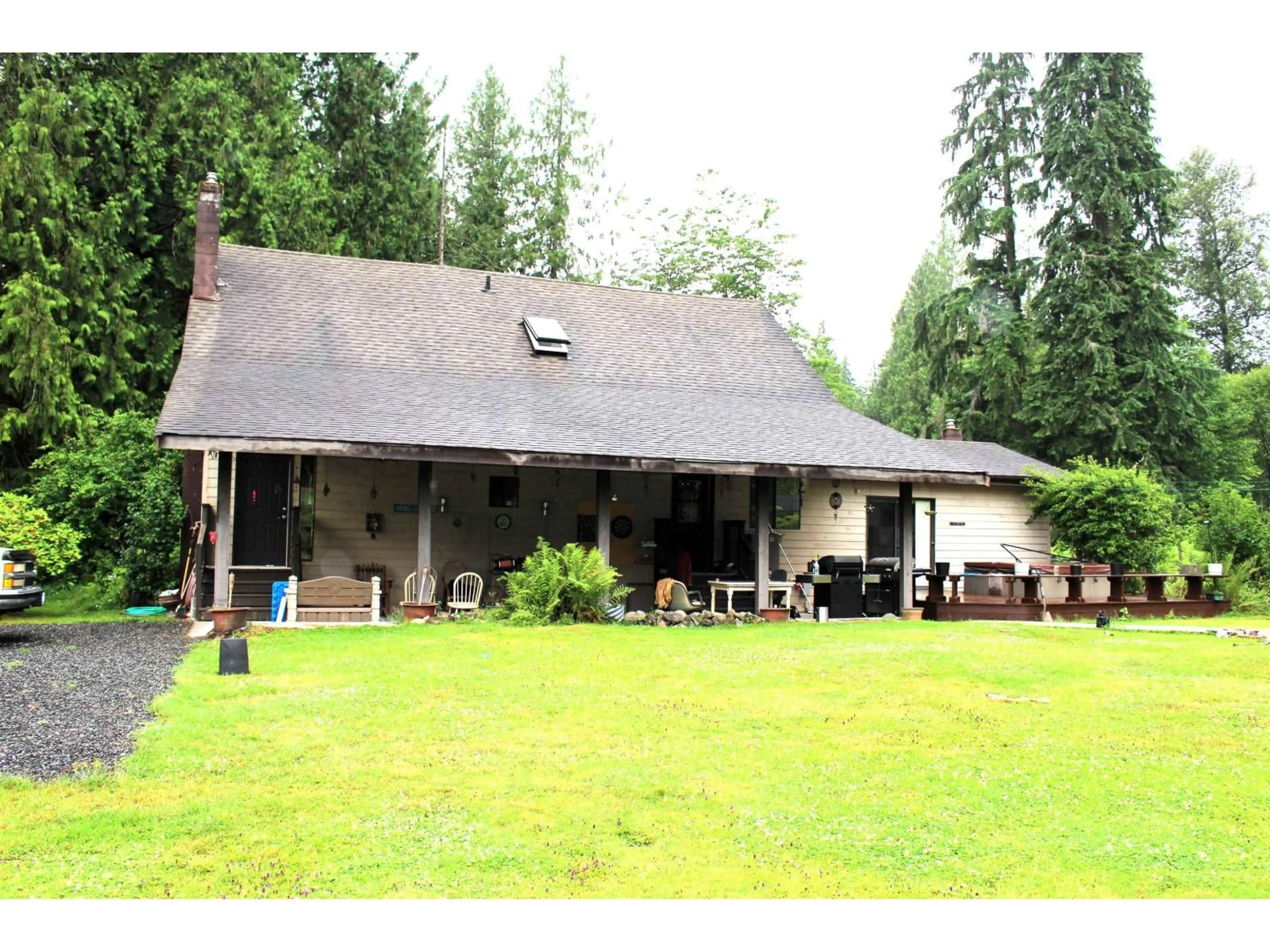 Unknown for 9550 FARRINGTON STREET, Mission British Columbia V4S1J6