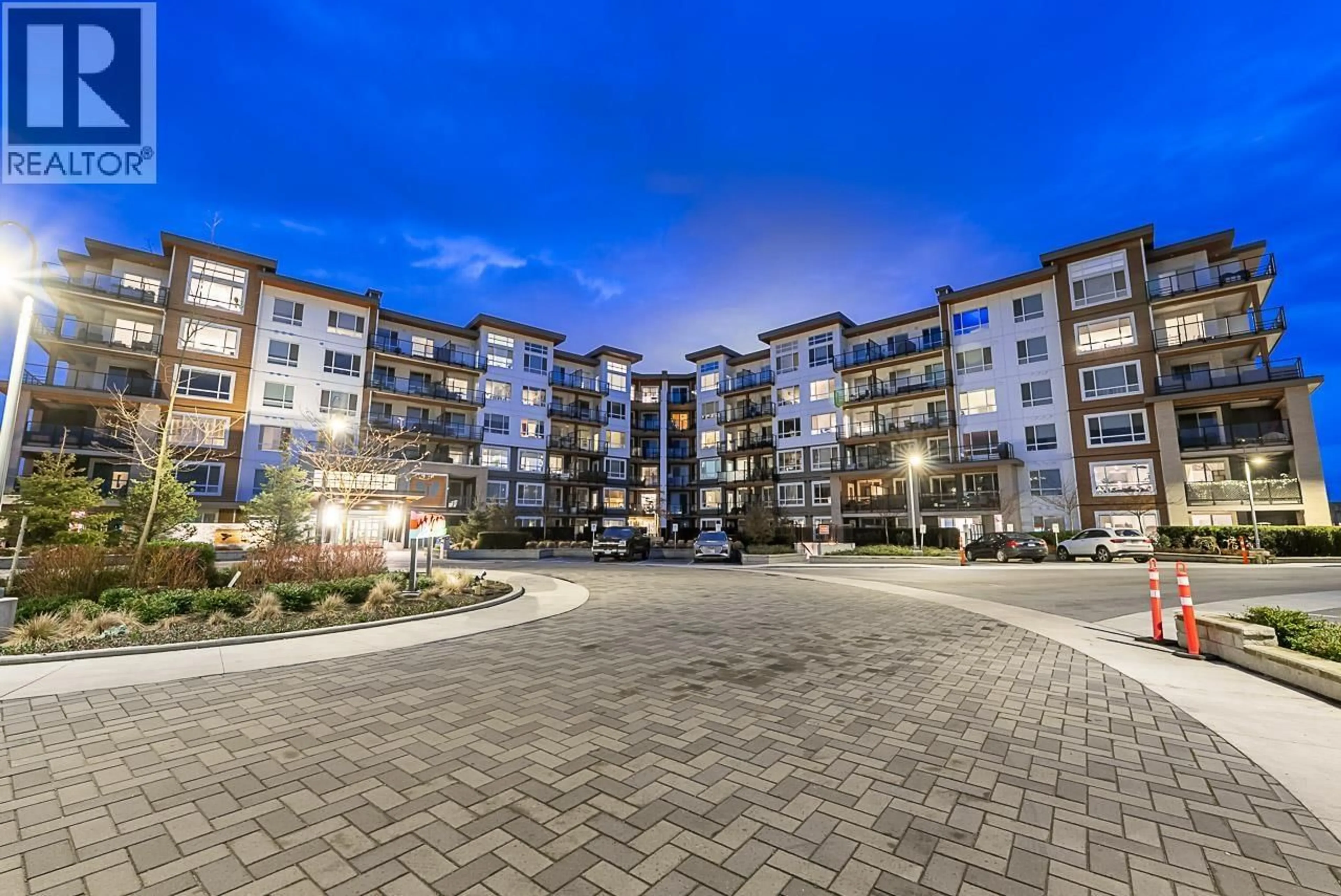 A pic from outside/outdoor area/front of a property/back of a property/a pic from drone, unknown for 404 - 2499 RABBIT DRIVE, Tsawwassen British Columbia V4M0G4