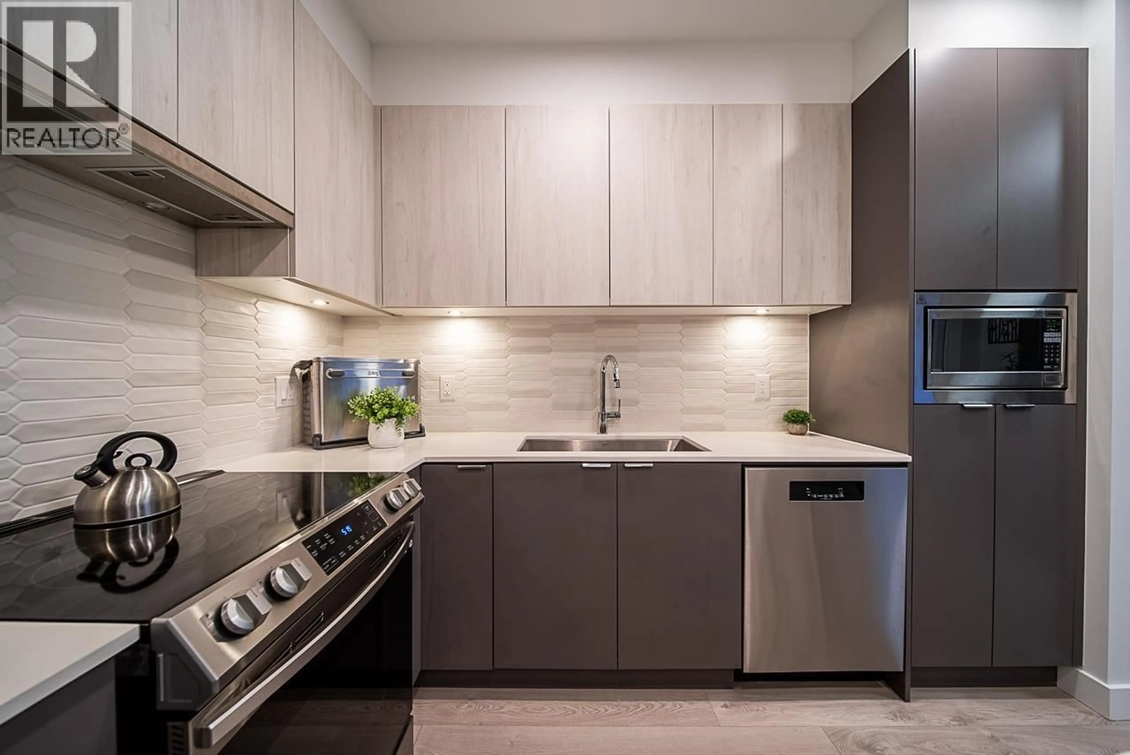 Unknown for 404 - 2499 RABBIT DRIVE, Tsawwassen British Columbia V4M0G4
