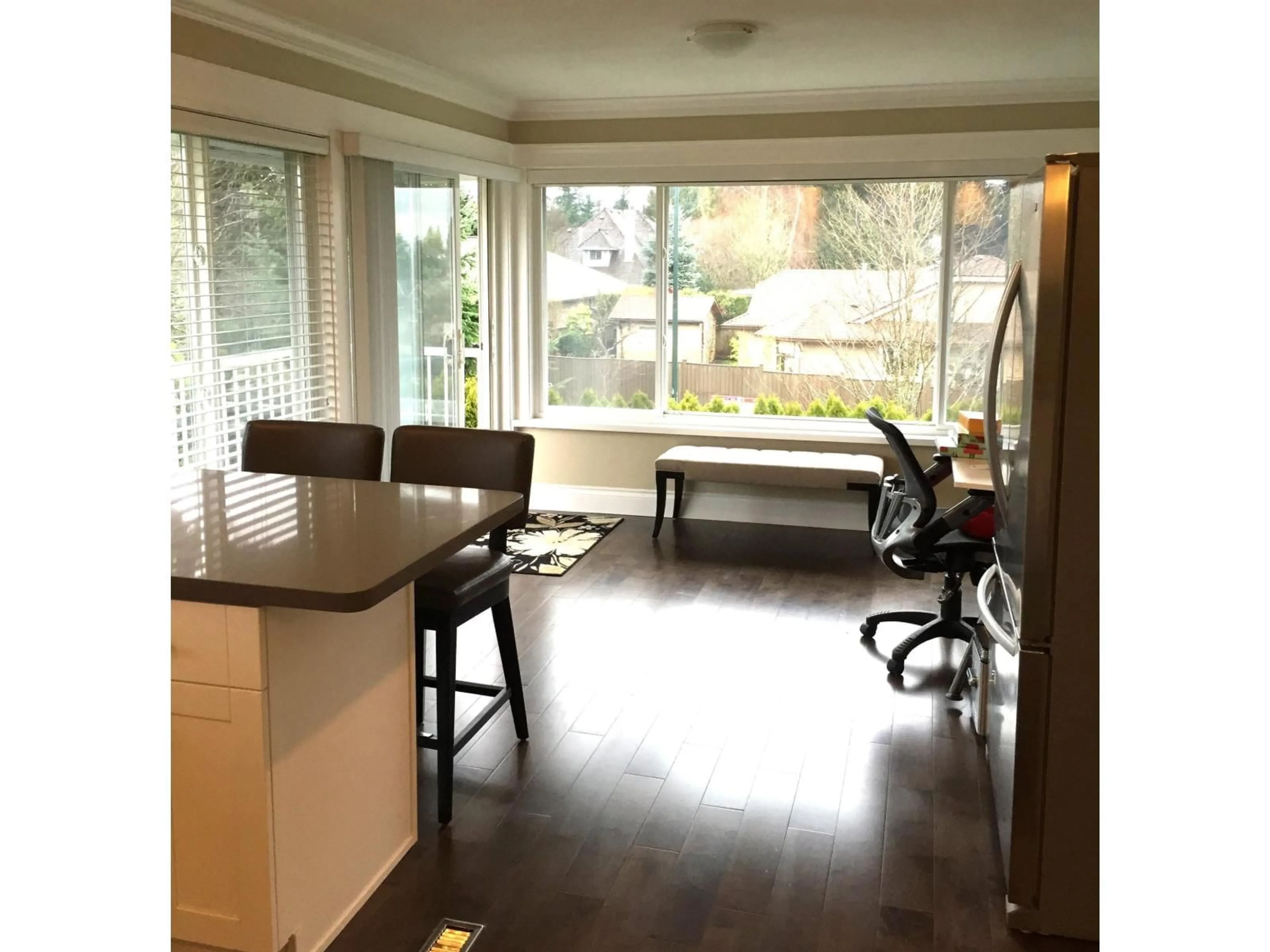 Unknown for 12922 19A AVENUE, Surrey British Columbia V4A8P1