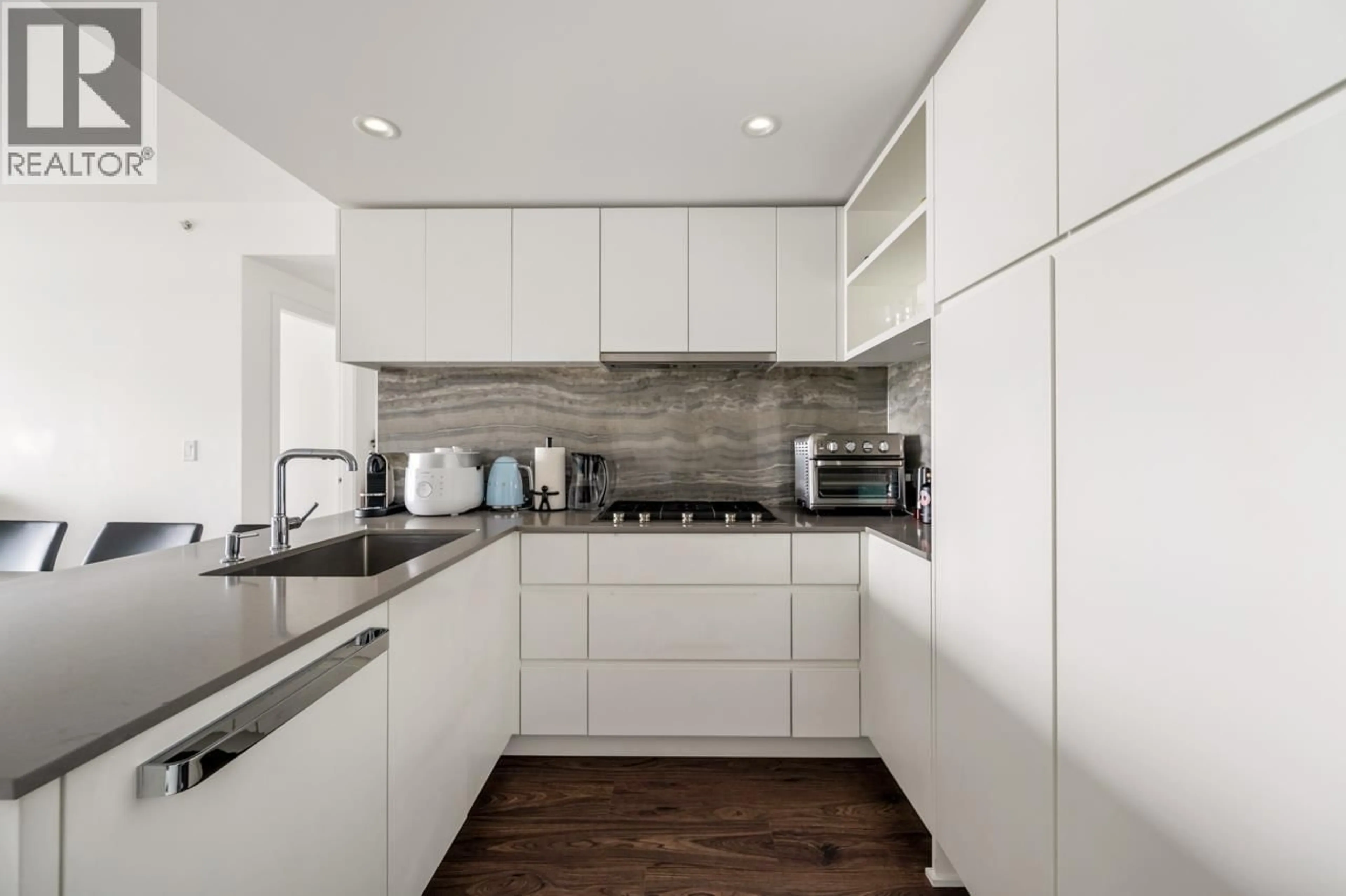 Contemporary kitchen, unknown for 1709 - 450 WESTVIEW STREET, Coquitlam British Columbia V3K6C3