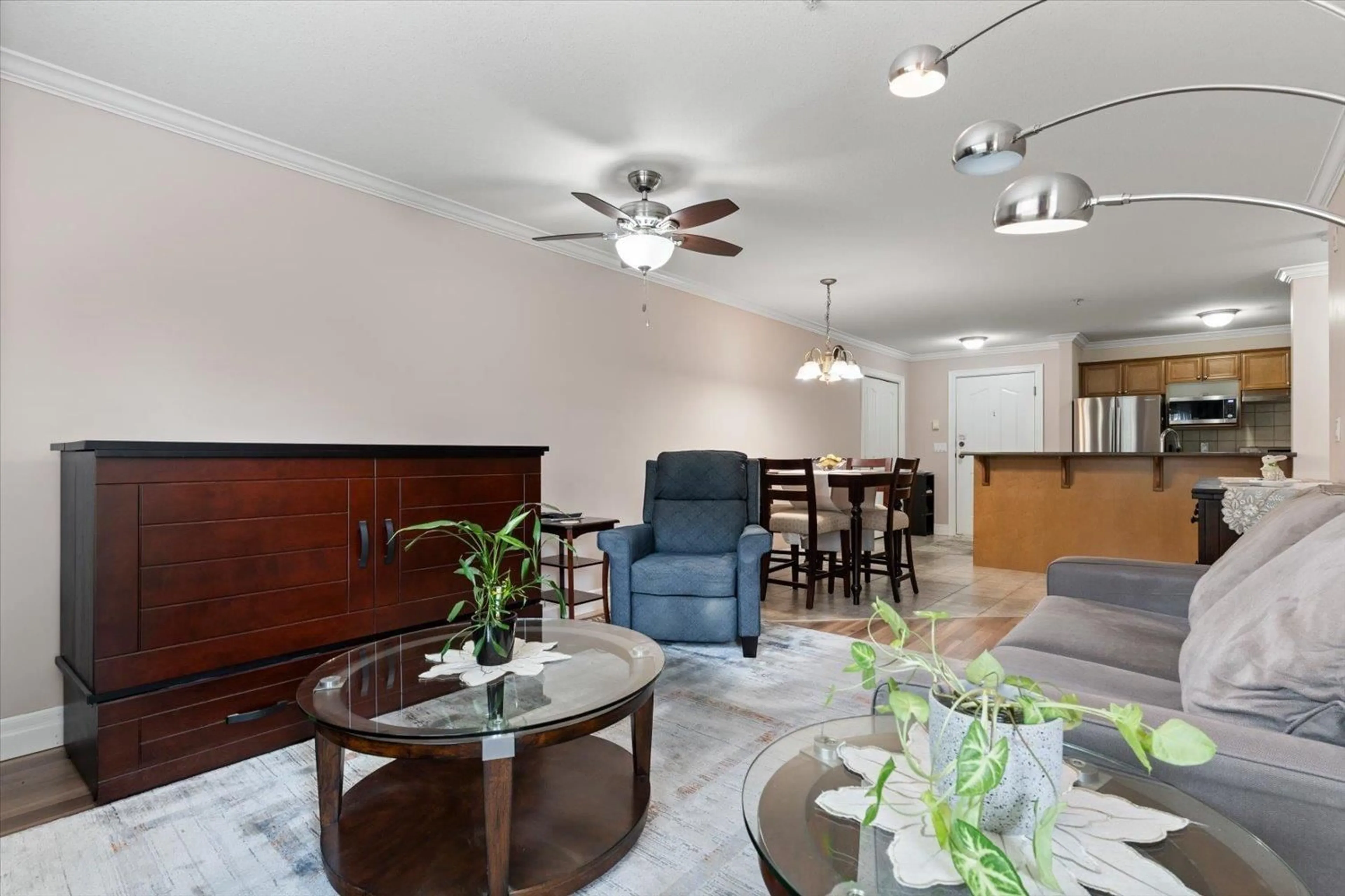 Lobby for 120 - 45769 STEVENSON ROAD, Chilliwack British Columbia V2R5Z2