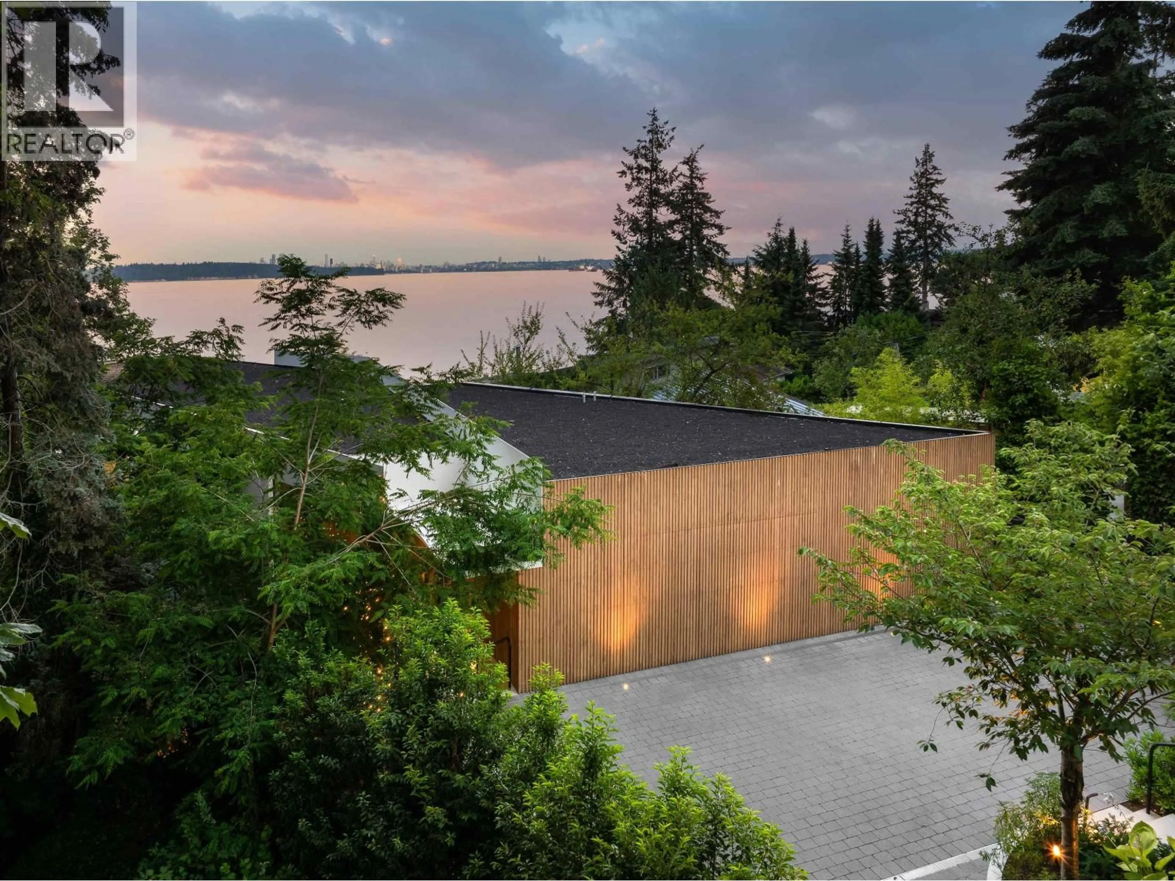 Unknown for 3478 MARINE DRIVE, West Vancouver British Columbia V7V1N2
