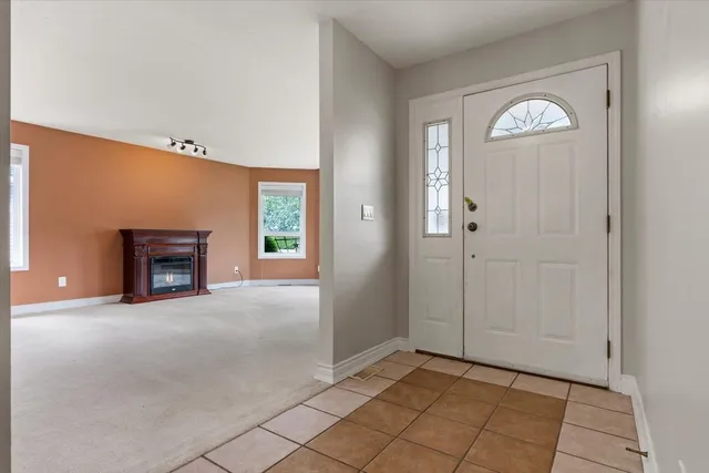 1548 CANTERBURY DRIVE, Agassiz 5