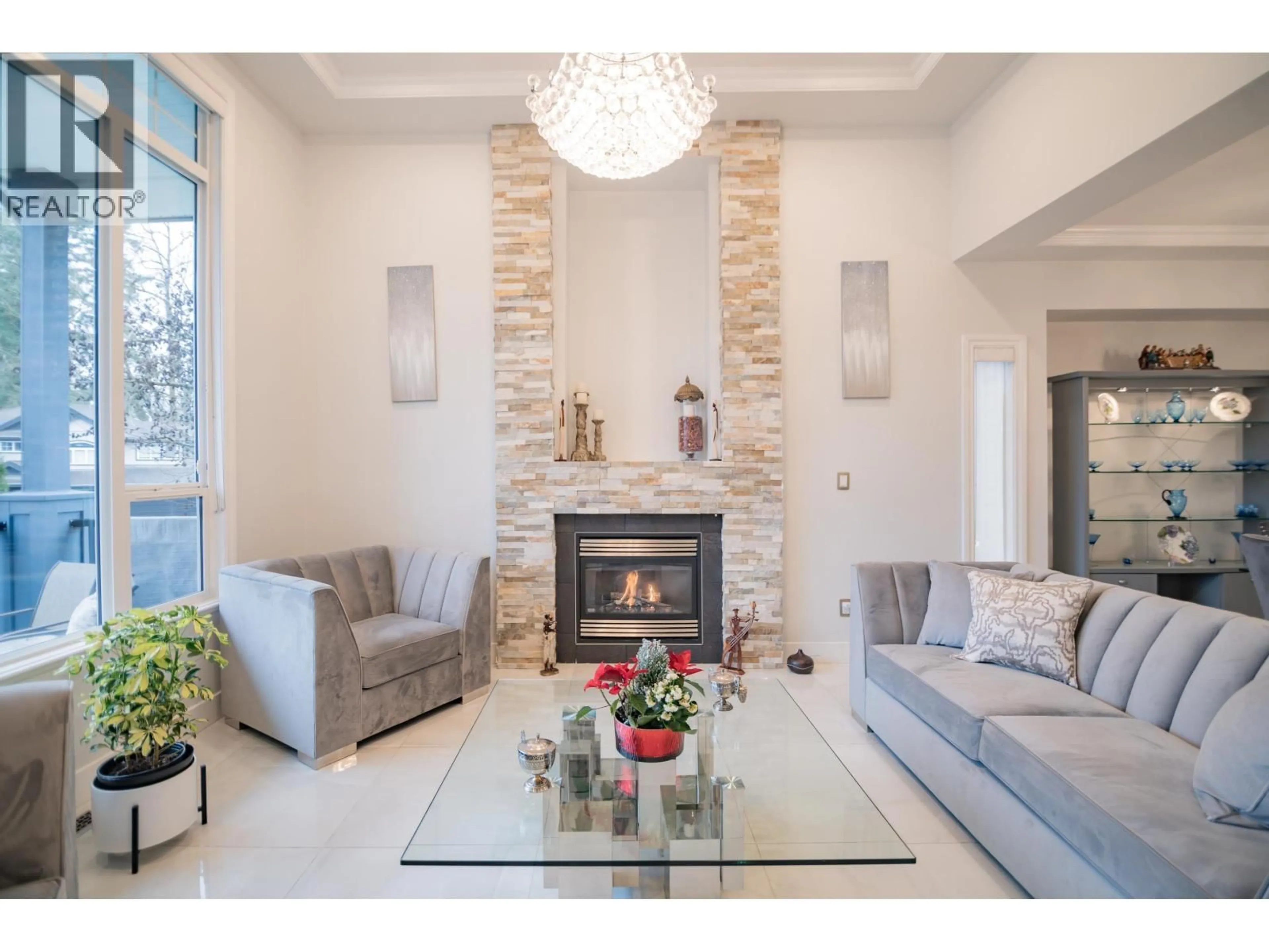 Living room with furniture, ceramic/tile floor for 23717 110 AVENUE, Maple Ridge British Columbia V2W1E7