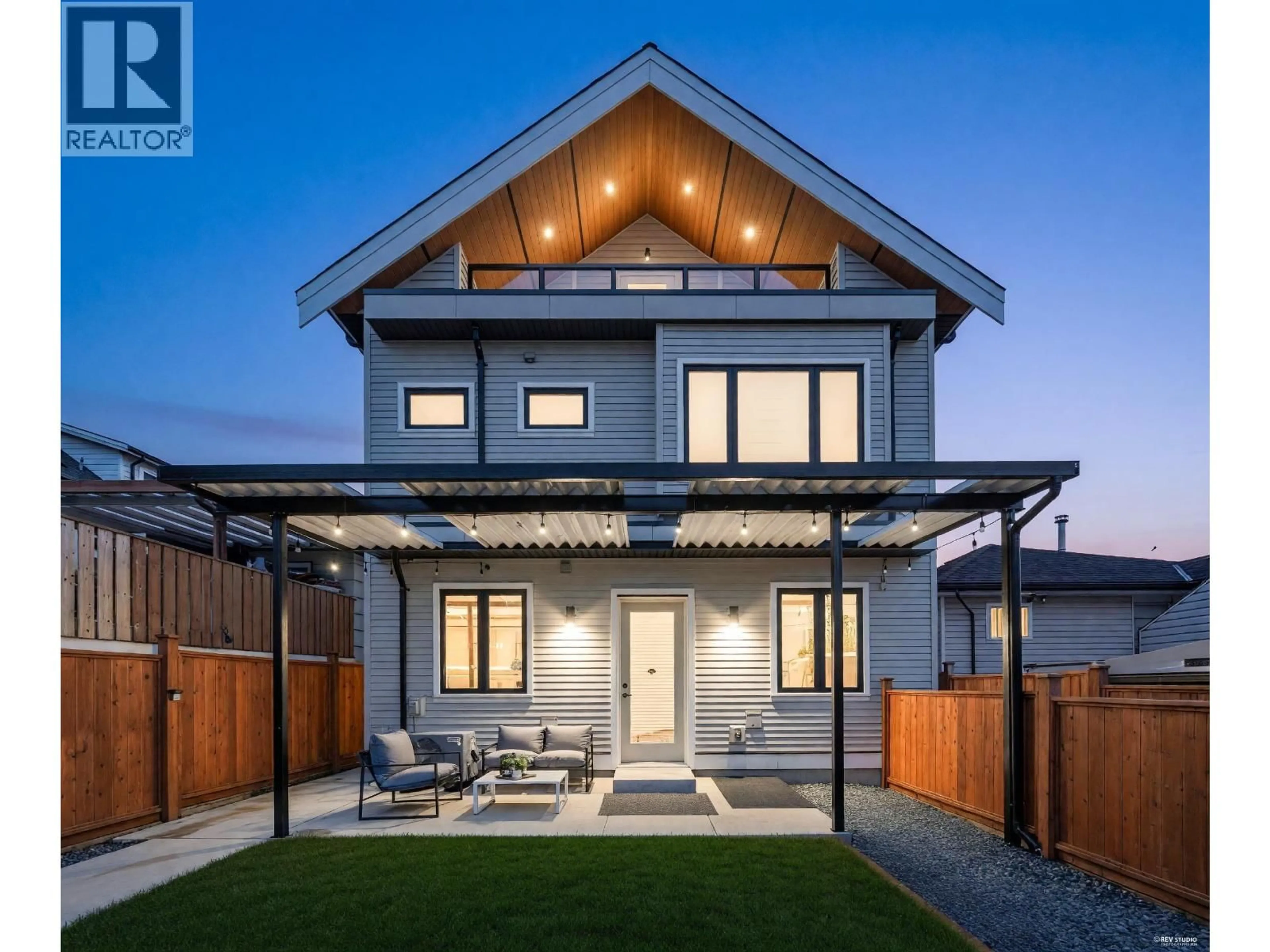 Home with vinyl exterior material, street for 2 - 3627 45TH AVENUE, Vancouver British Columbia V5R3G6