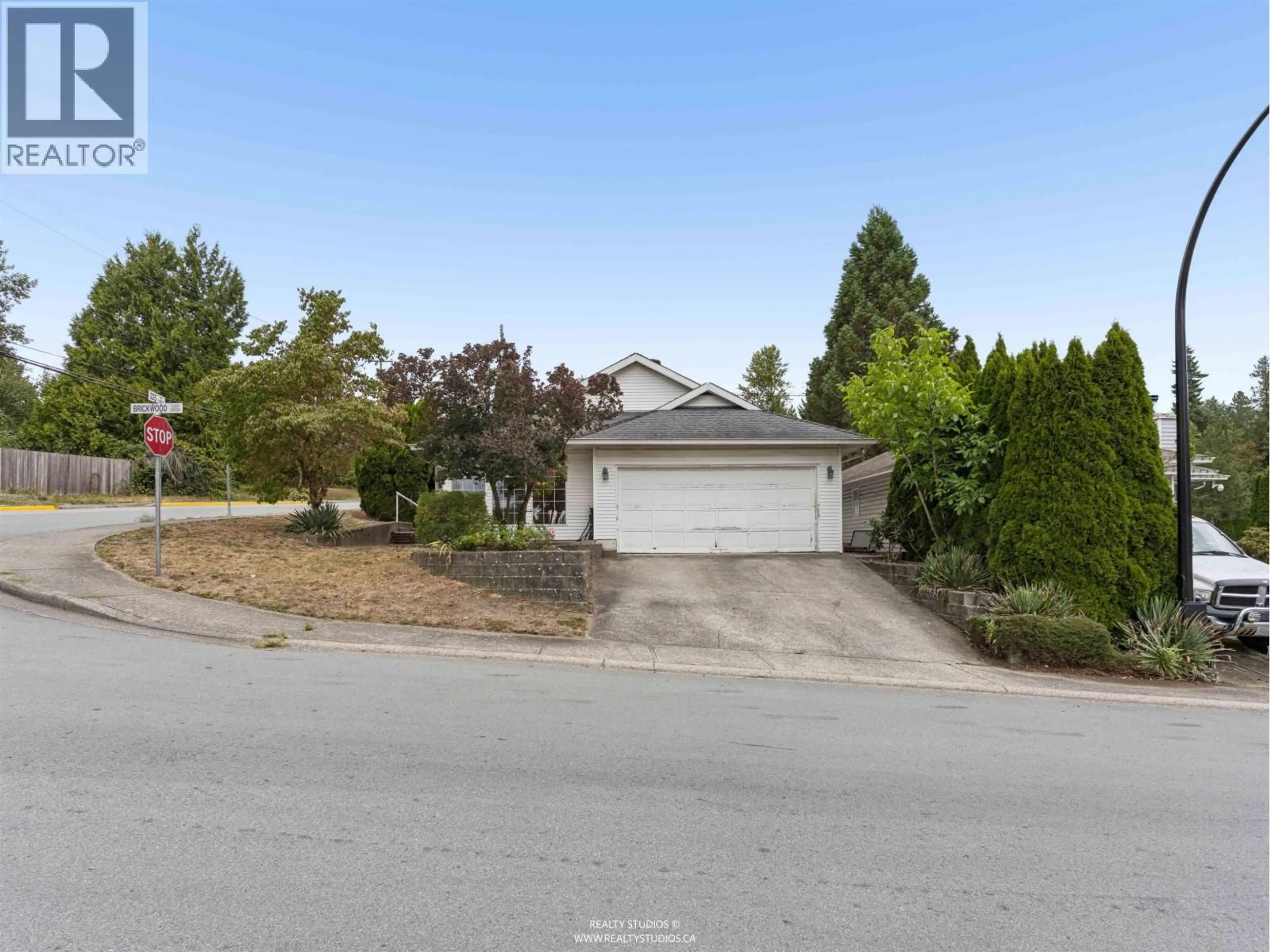 A pic from outside/outdoor area/front of a property/back of a property/a pic from drone, street for 11638 225 STREET, Maple Ridge British Columbia V2X6E4