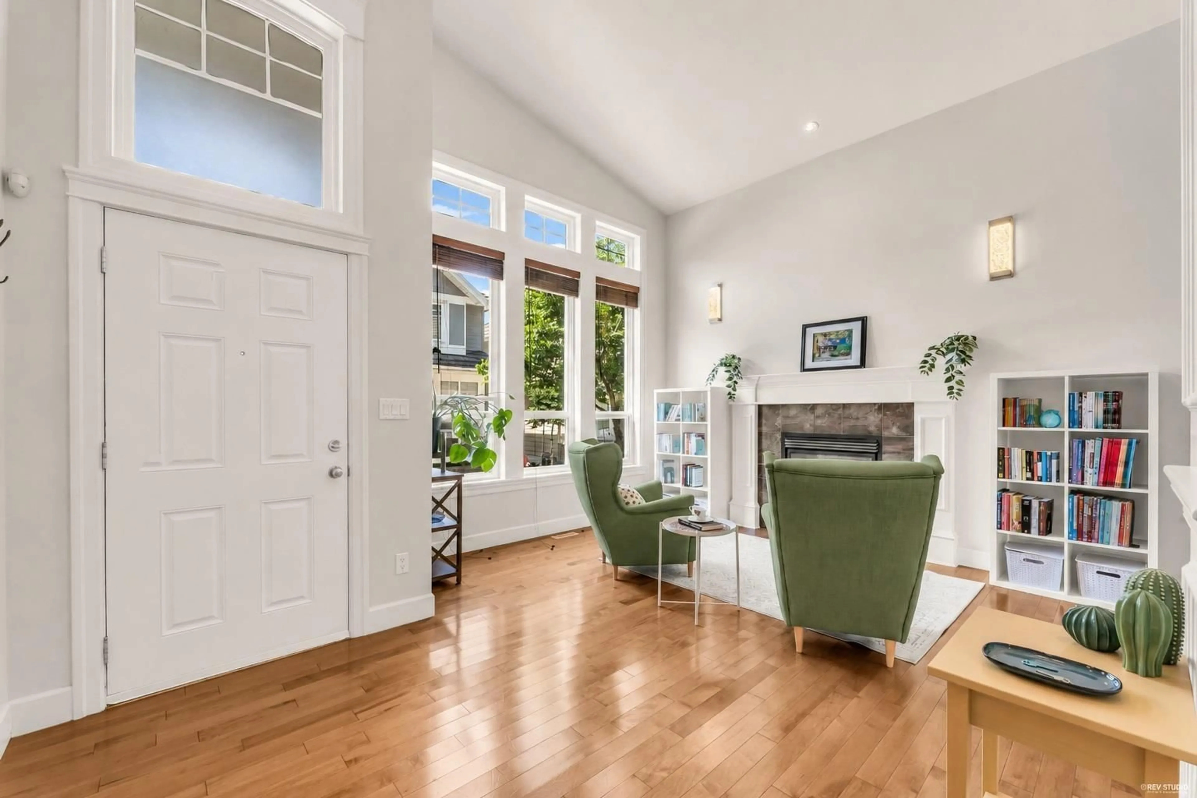 Unknown for 10 - 3502 150A STREET, White Rock British Columbia V3Z4R2