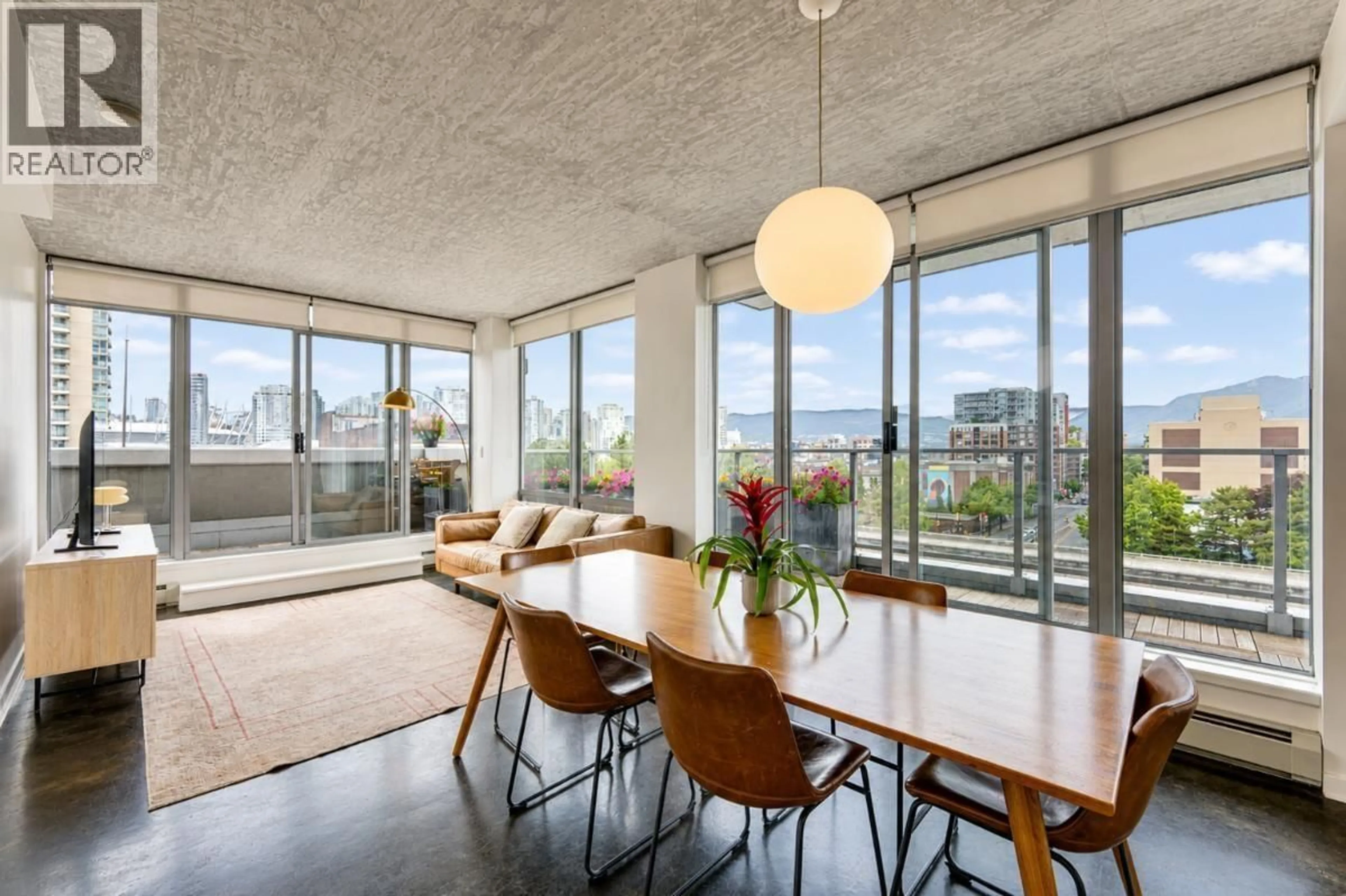 Dining room, cement floor for 801 - 919 STATION STREET, Vancouver British Columbia V6A4L9