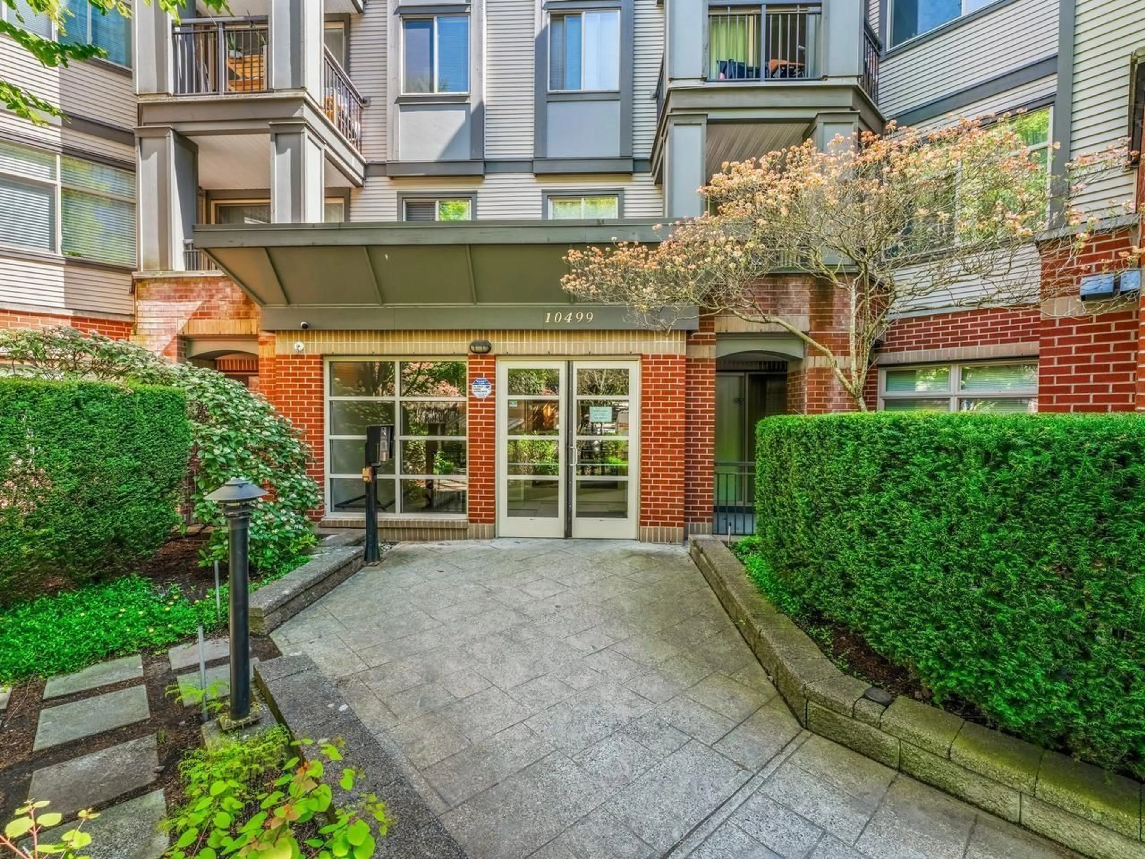 Unknown for 403 - 10499 UNIVERSITY DRIVE, Surrey British Columbia V3T0A4