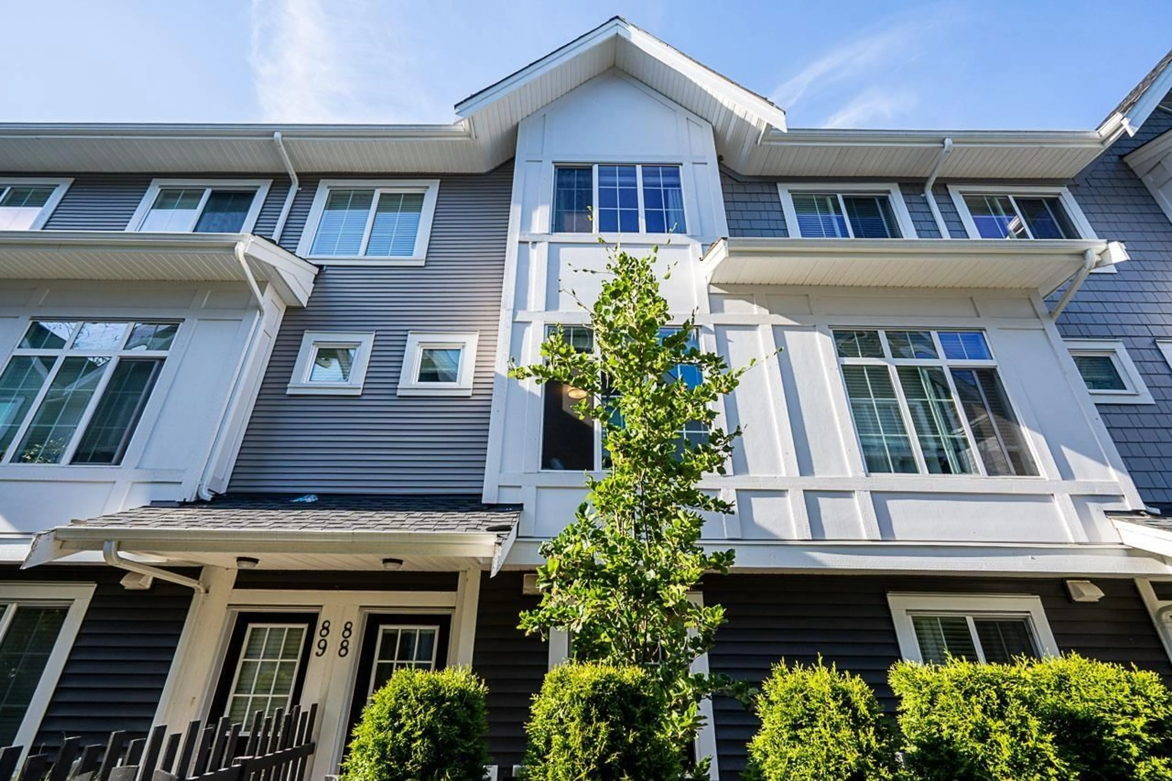 Home with vinyl exterior material, unknown for 88 - 20180 84 AVENUE, Langley British Columbia V2Y3N5