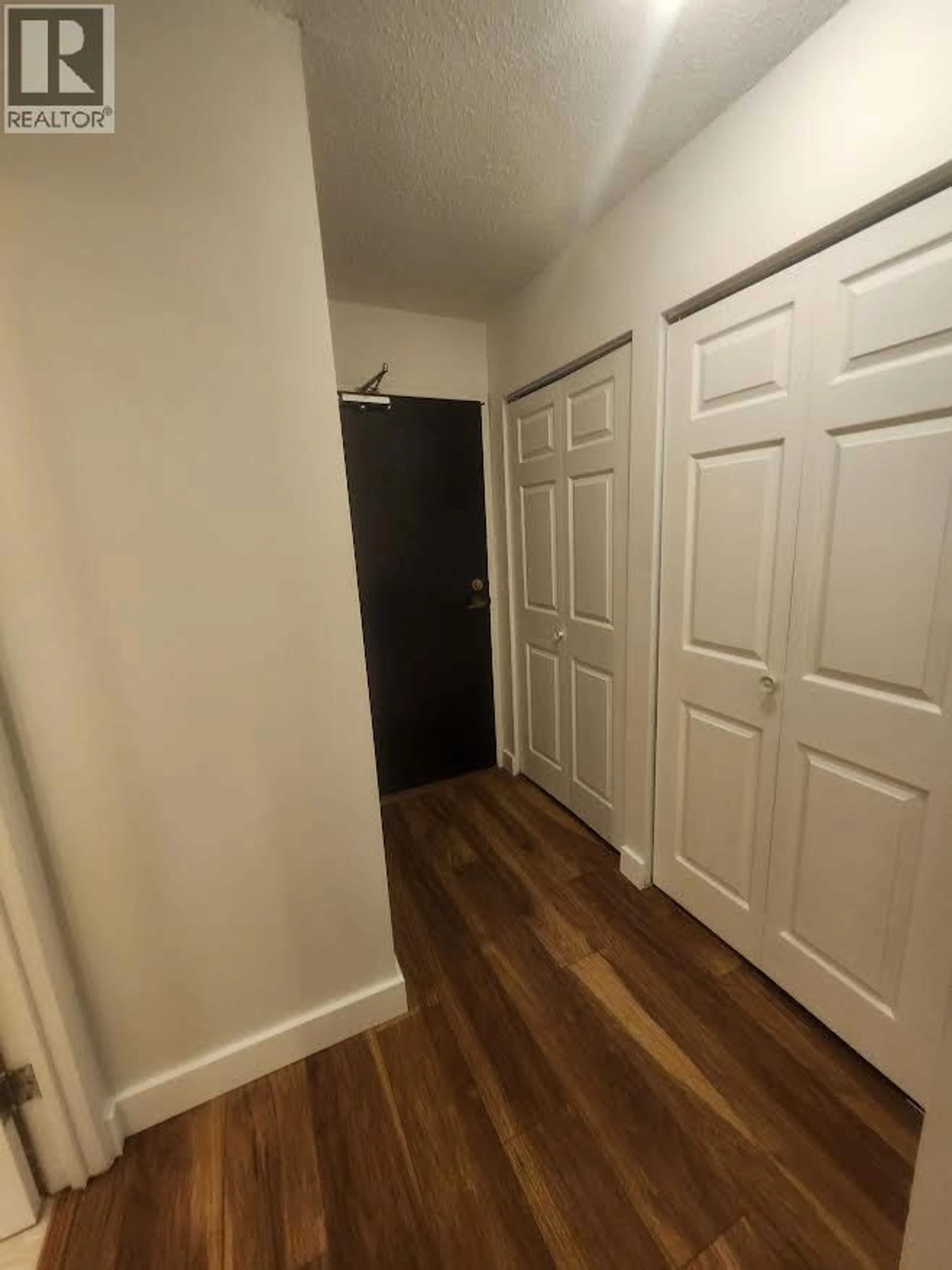 A pic of a room for 103 - 1950 8TH AVENUE, Vancouver British Columbia V6J1W3