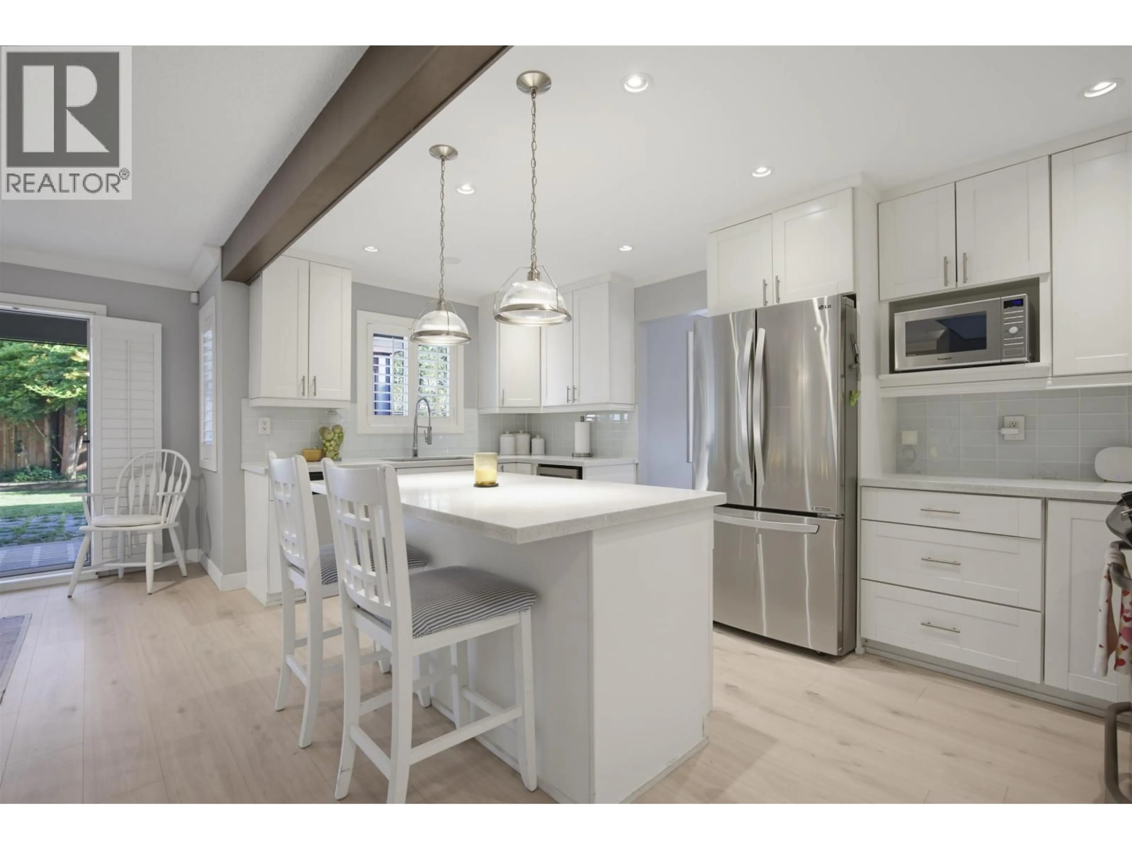 Open concept kitchen, unknown for 19026 117B AVENUE, Pitt Meadows British Columbia V3Y1Y1