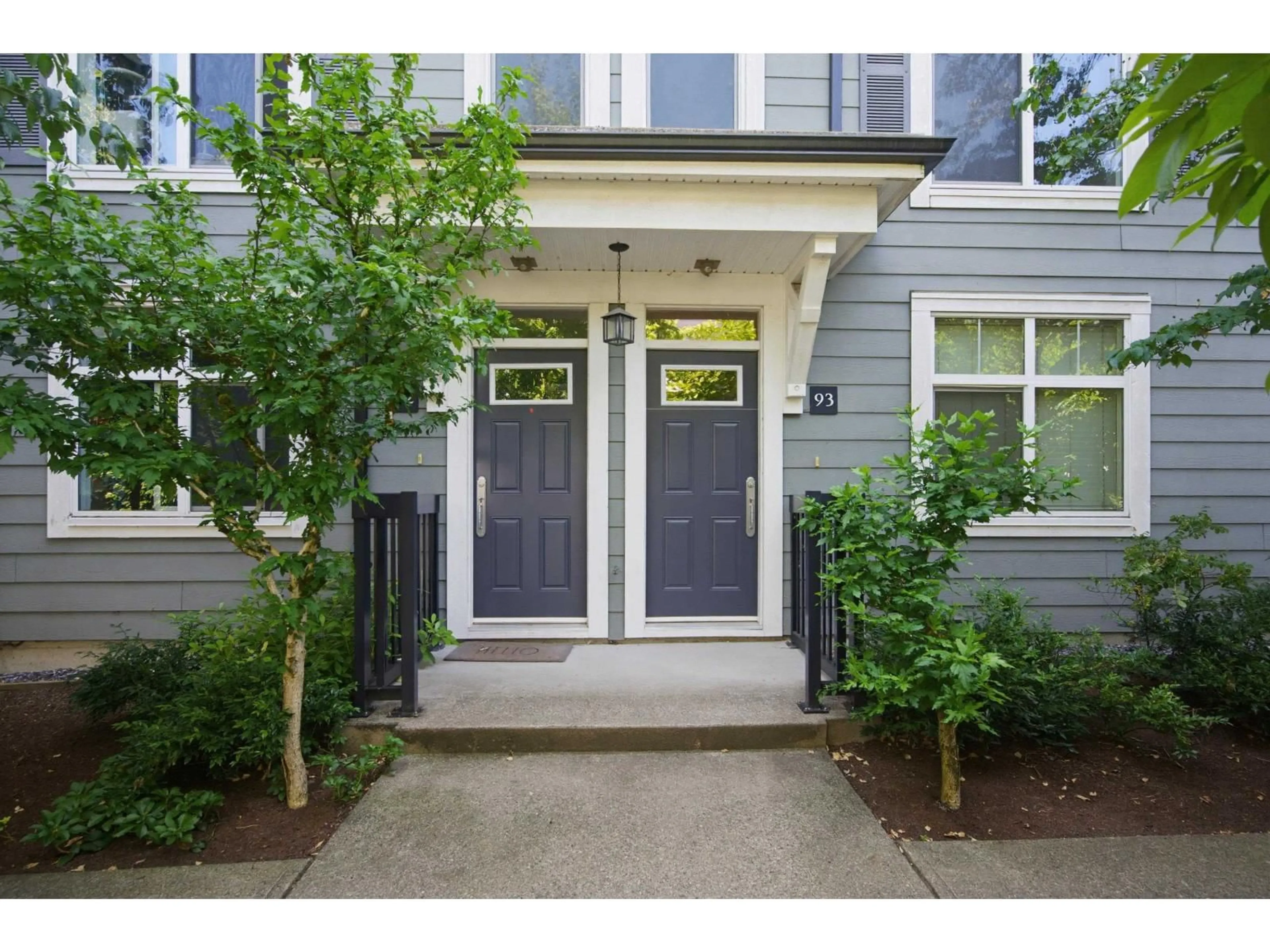 Indoor entryway for 93 - 15833 26 AVENUE, Surrey British Columbia V3Z2X5