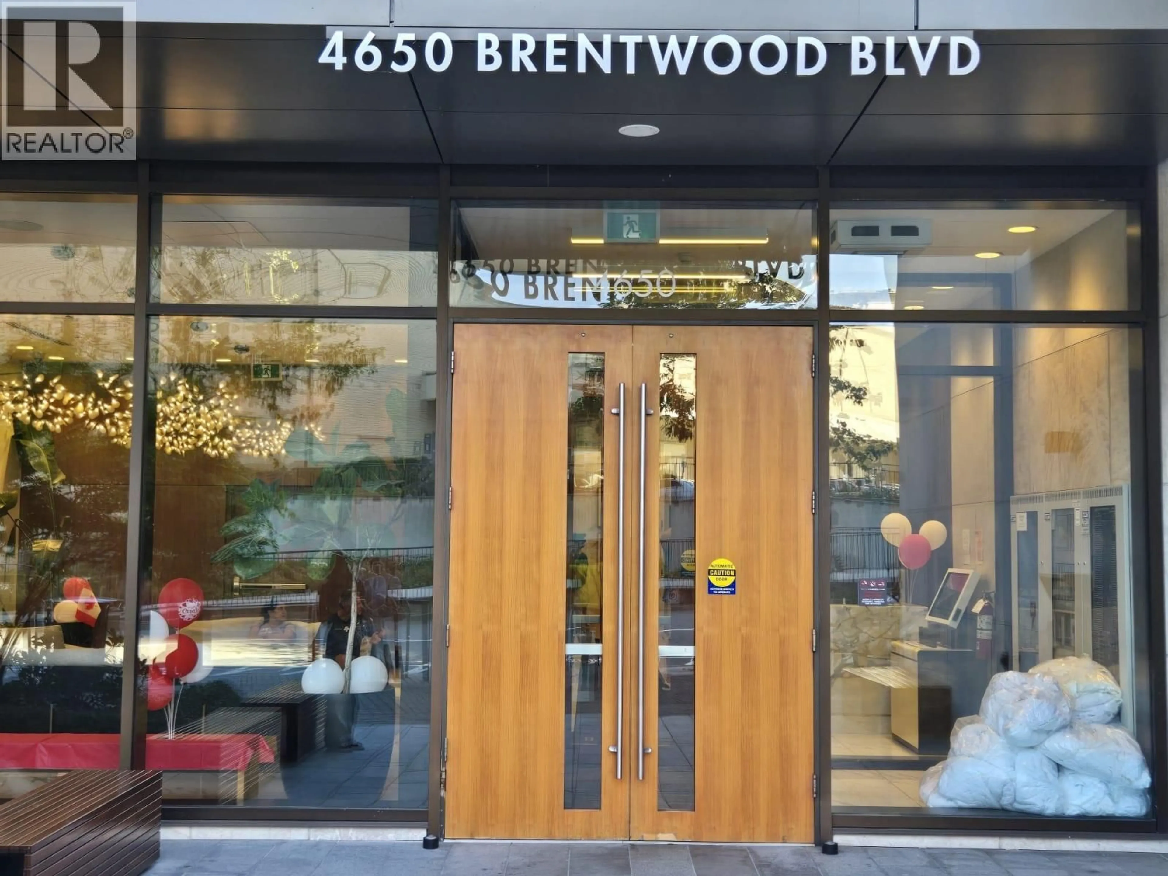 Indoor foyer for 2303 - 4650 BRENTWOOD BOULEVARD, Burnaby British Columbia V5C0M3