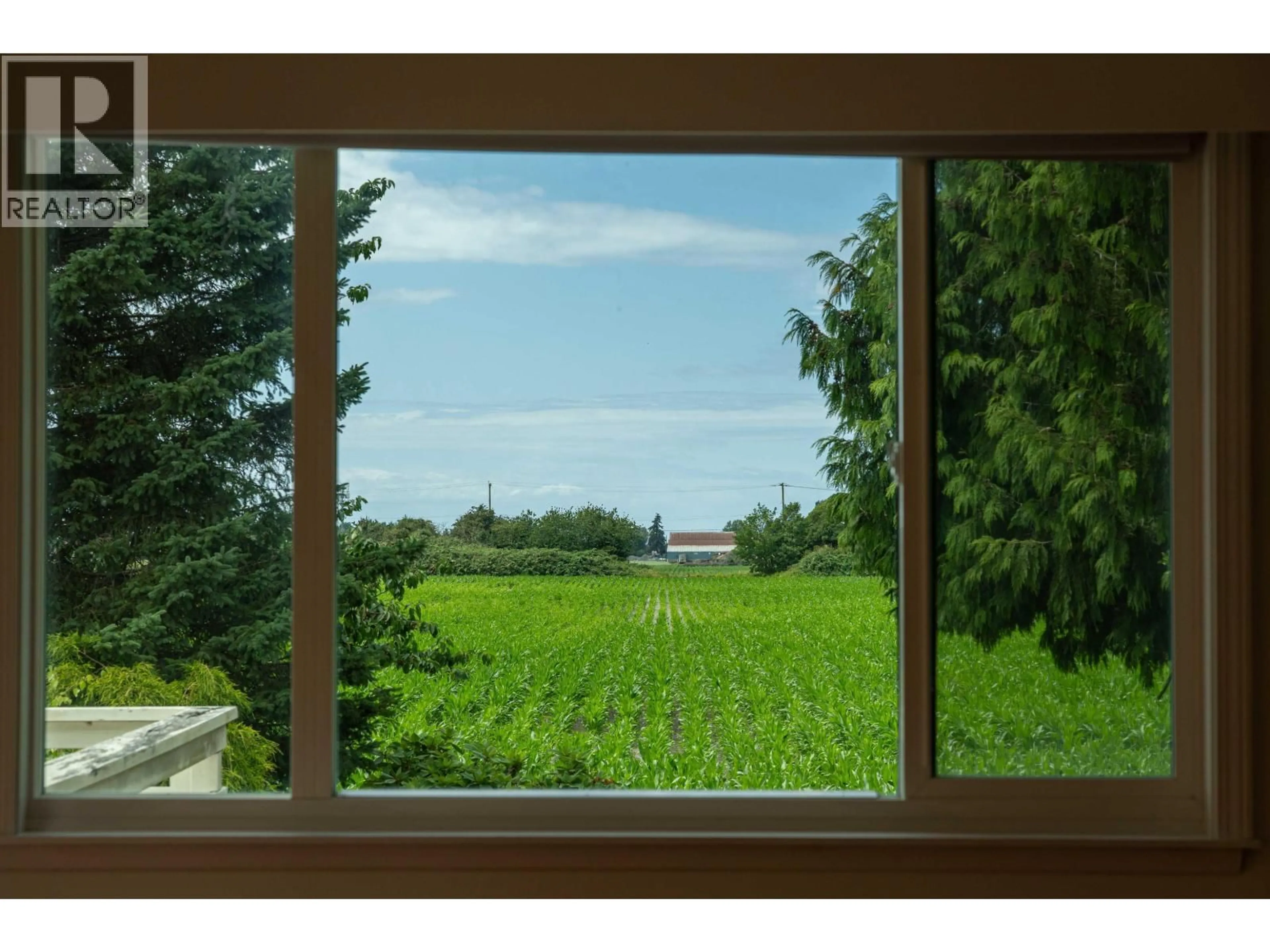 A pic of a room for 4351 48A STREET, Delta British Columbia V4K2P8
