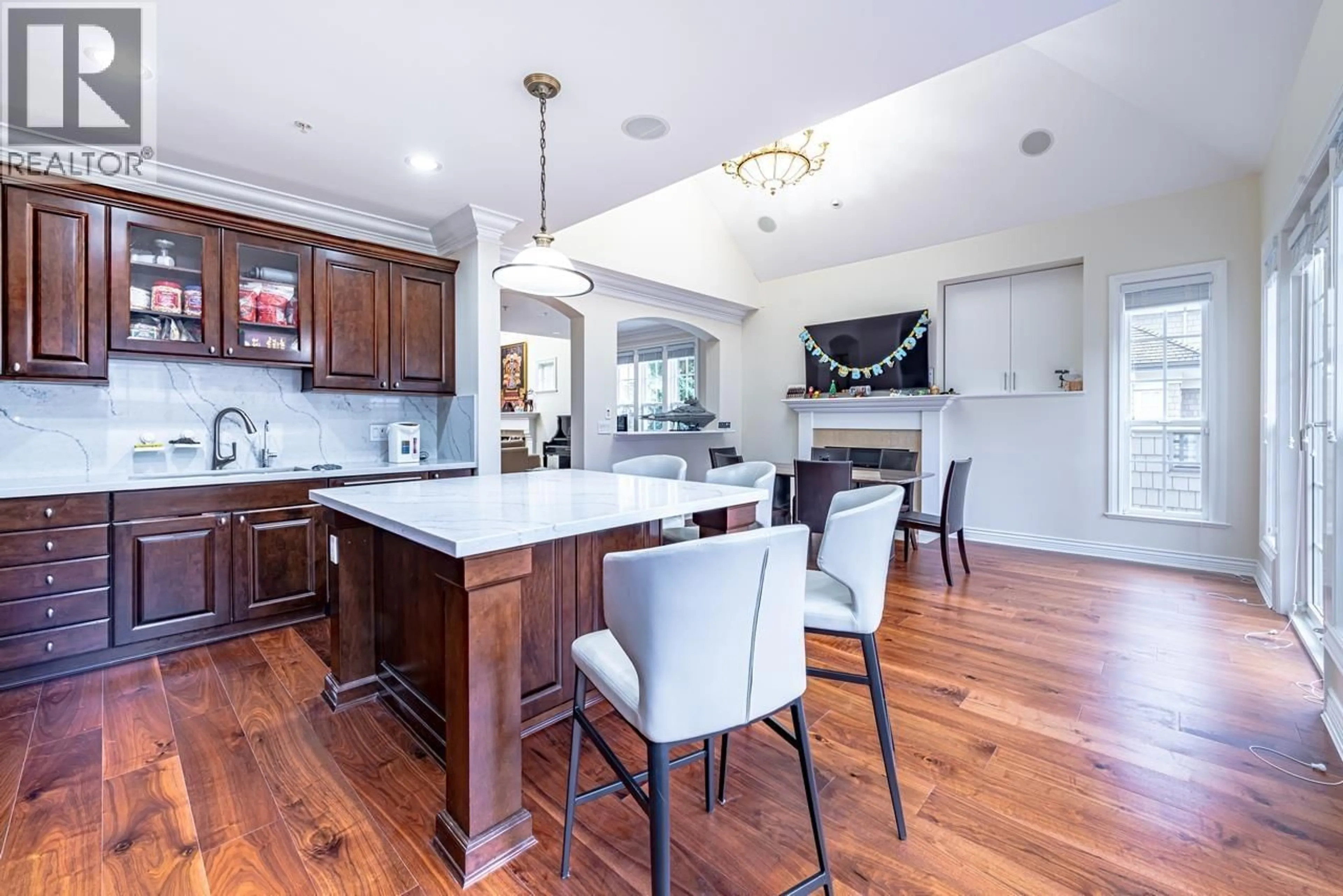 Open concept kitchen, unknown for 6386 LARKIN DRIVE, Vancouver British Columbia V6T2K5