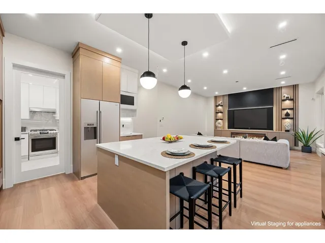 11472 138A STREET, Surrey 2