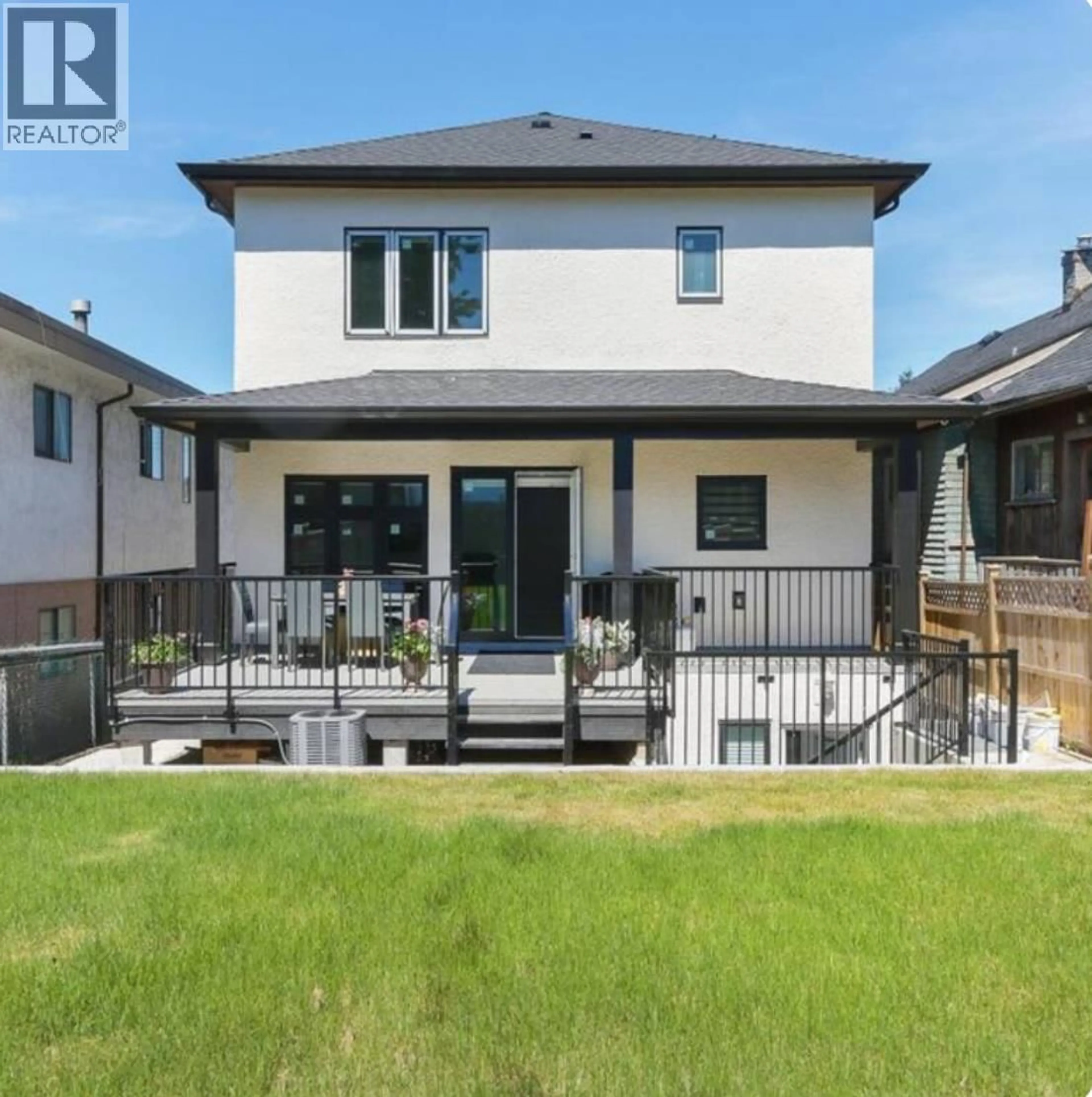 Unknown for 4666 EARLES STREET, Vancouver British Columbia V5R3R2