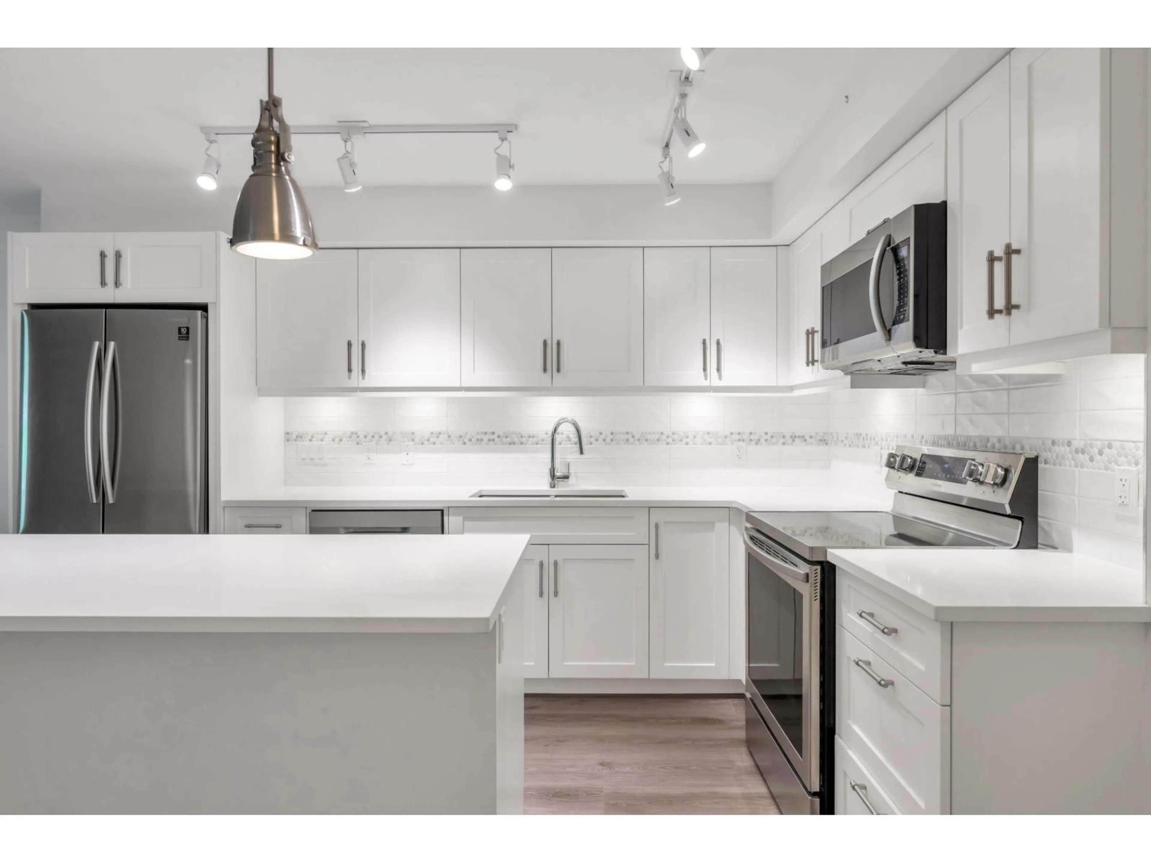 Open concept kitchen, unknown for 166 - 27358 32 AVENUE, Langley British Columbia V4W3M5