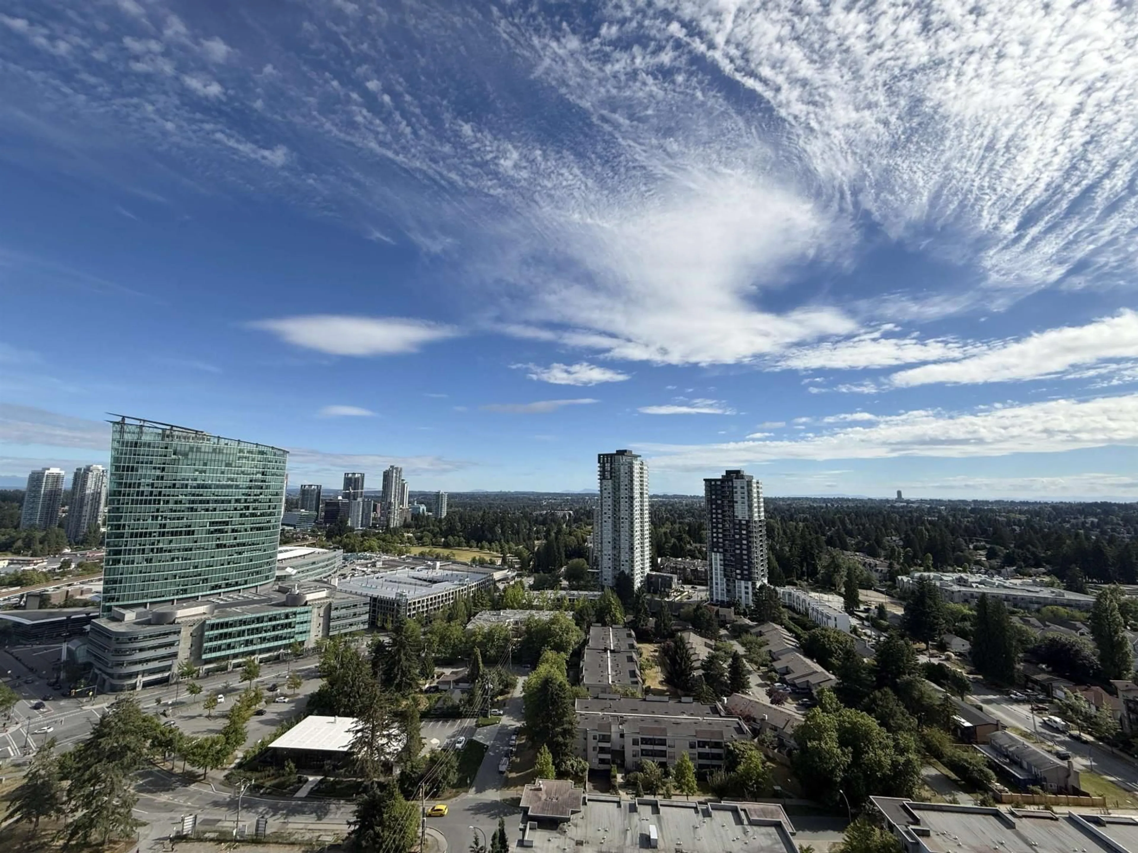 Unknown for 2510 - 13350 CENTRAL AVENUE, Surrey British Columbia V3T0S1