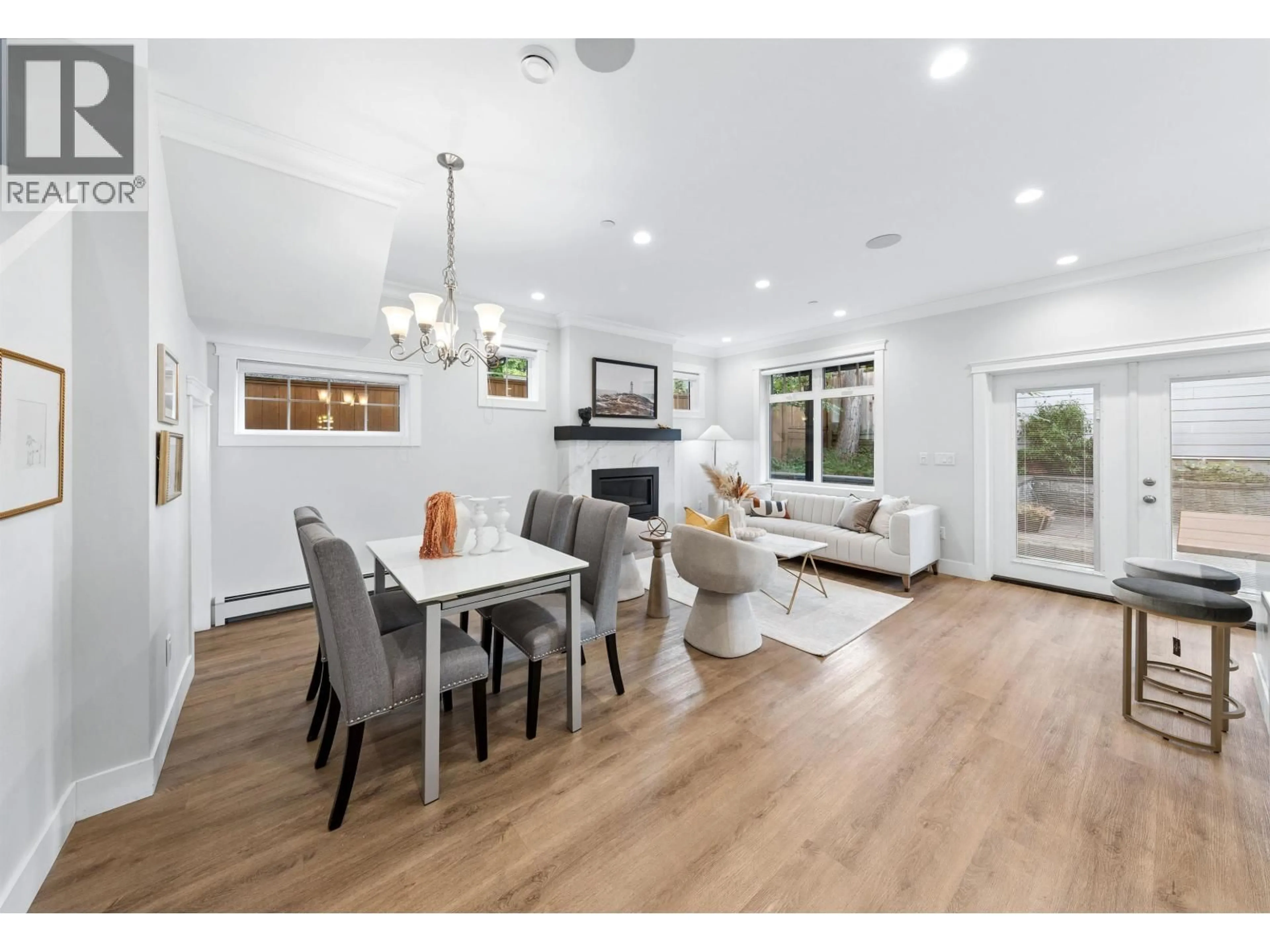 Unknown for 2753 ALMA STREET, Vancouver British Columbia V6R3S3