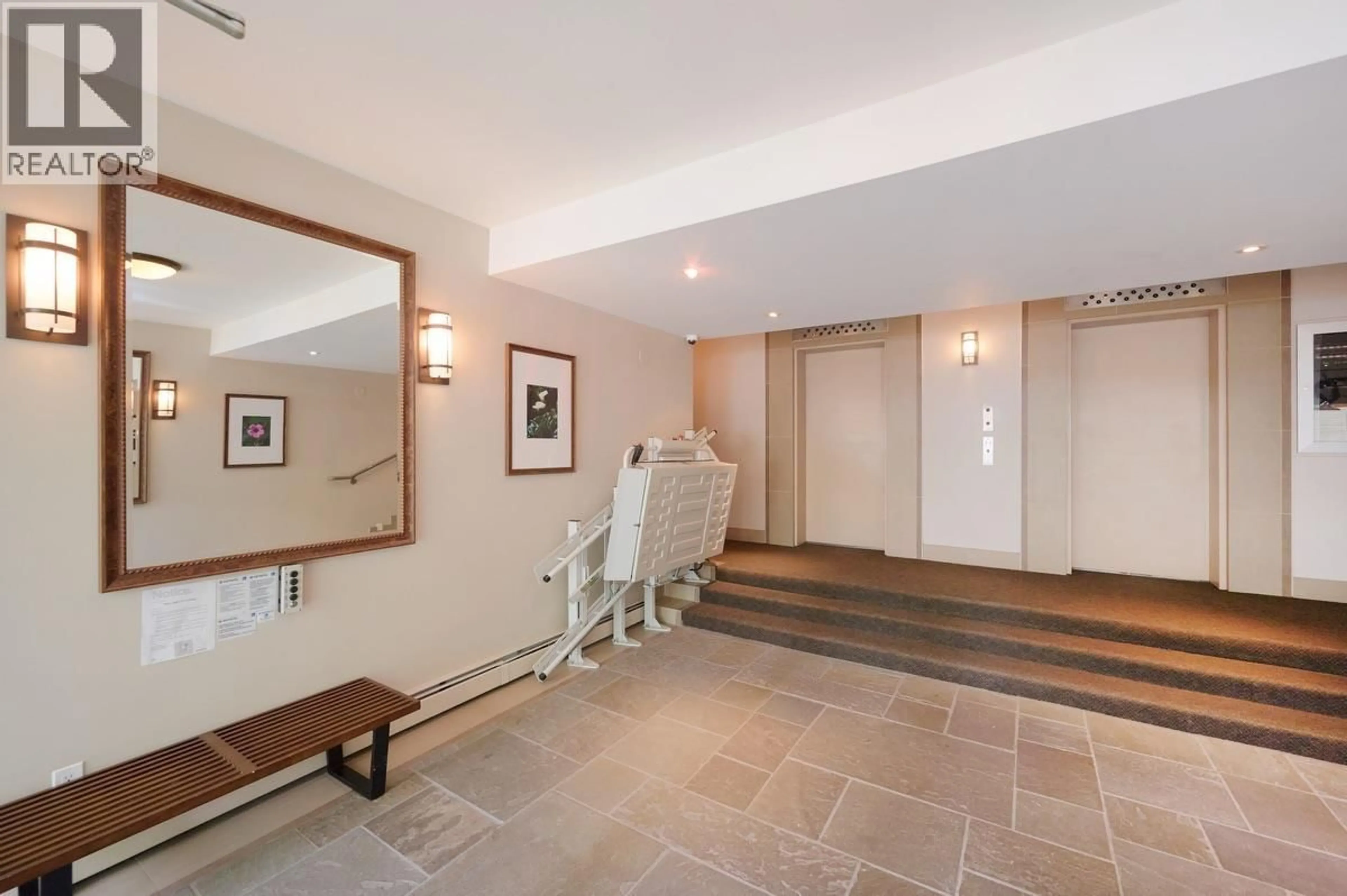 Indoor foyer for 307 - 1146 HARWOOD STREET, Vancouver British Columbia V6E3V1