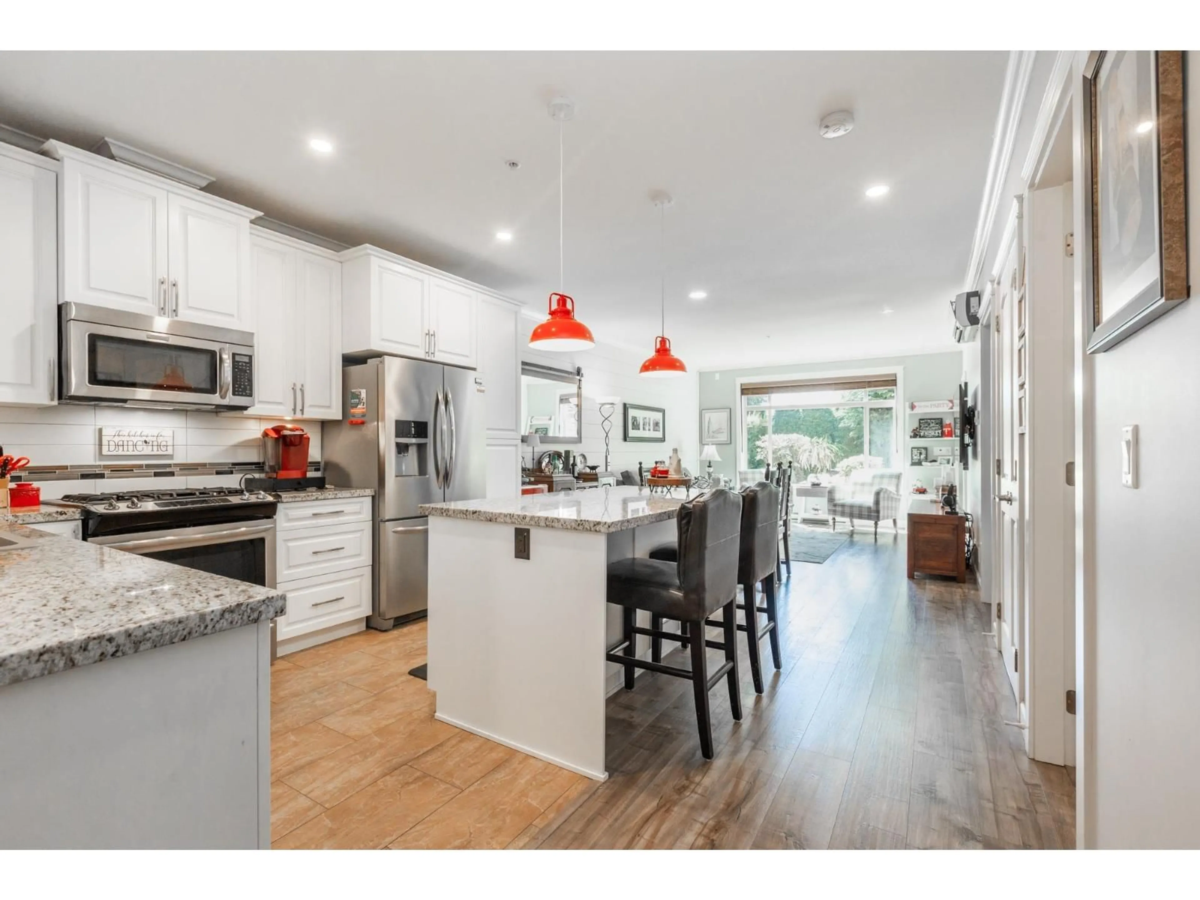 Open concept kitchen, unknown for 112 - 8067 207 STREET, Langley British Columbia V2Y0N9