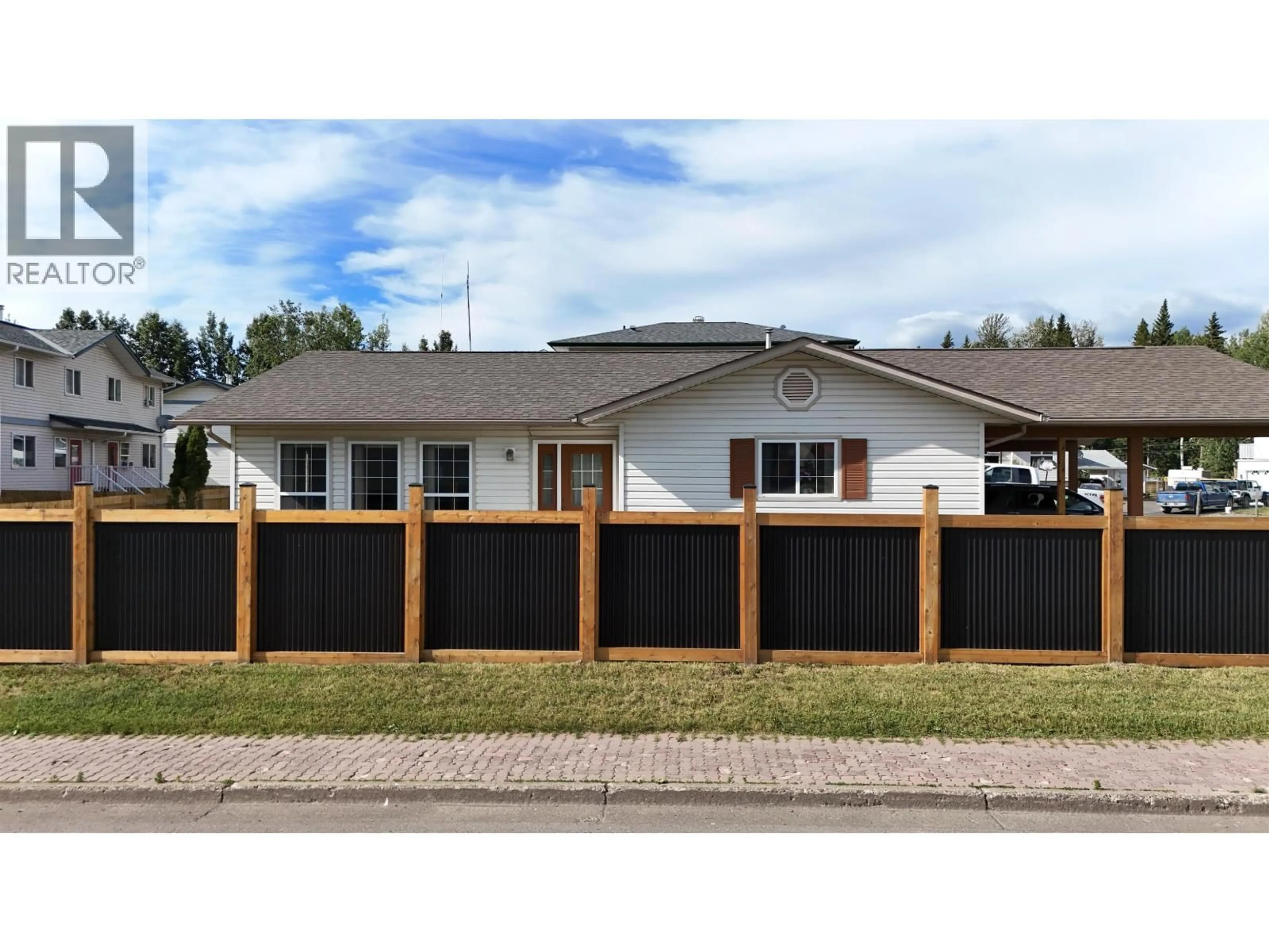 Home with vinyl exterior material, street for 4215 MOUNTAINVIEW CRESCENT, Smithers British Columbia V0J2N0