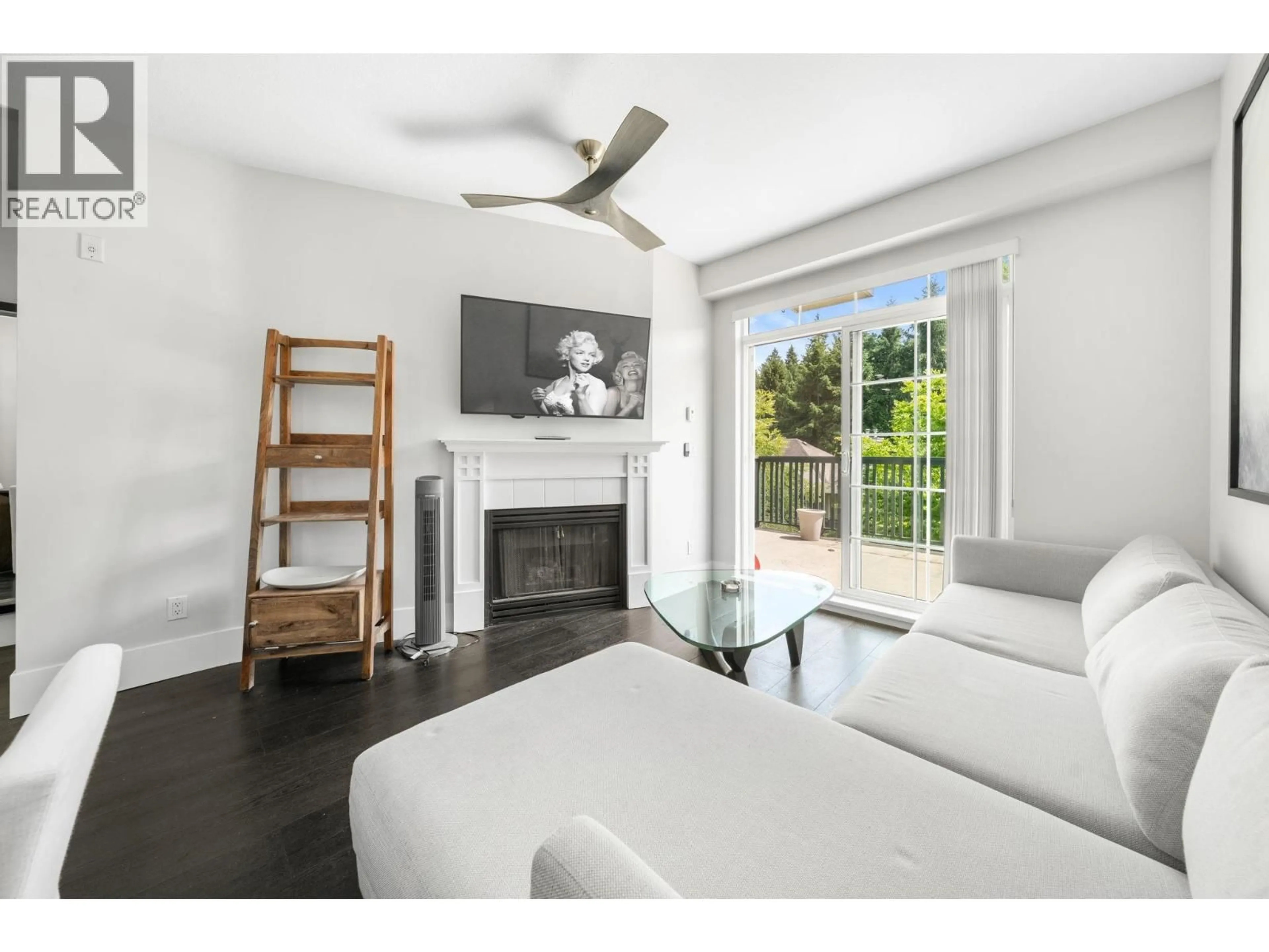 Living room with furniture, unknown for 404 - 5605 HAMPTON PLACE, Vancouver British Columbia V6T2H2