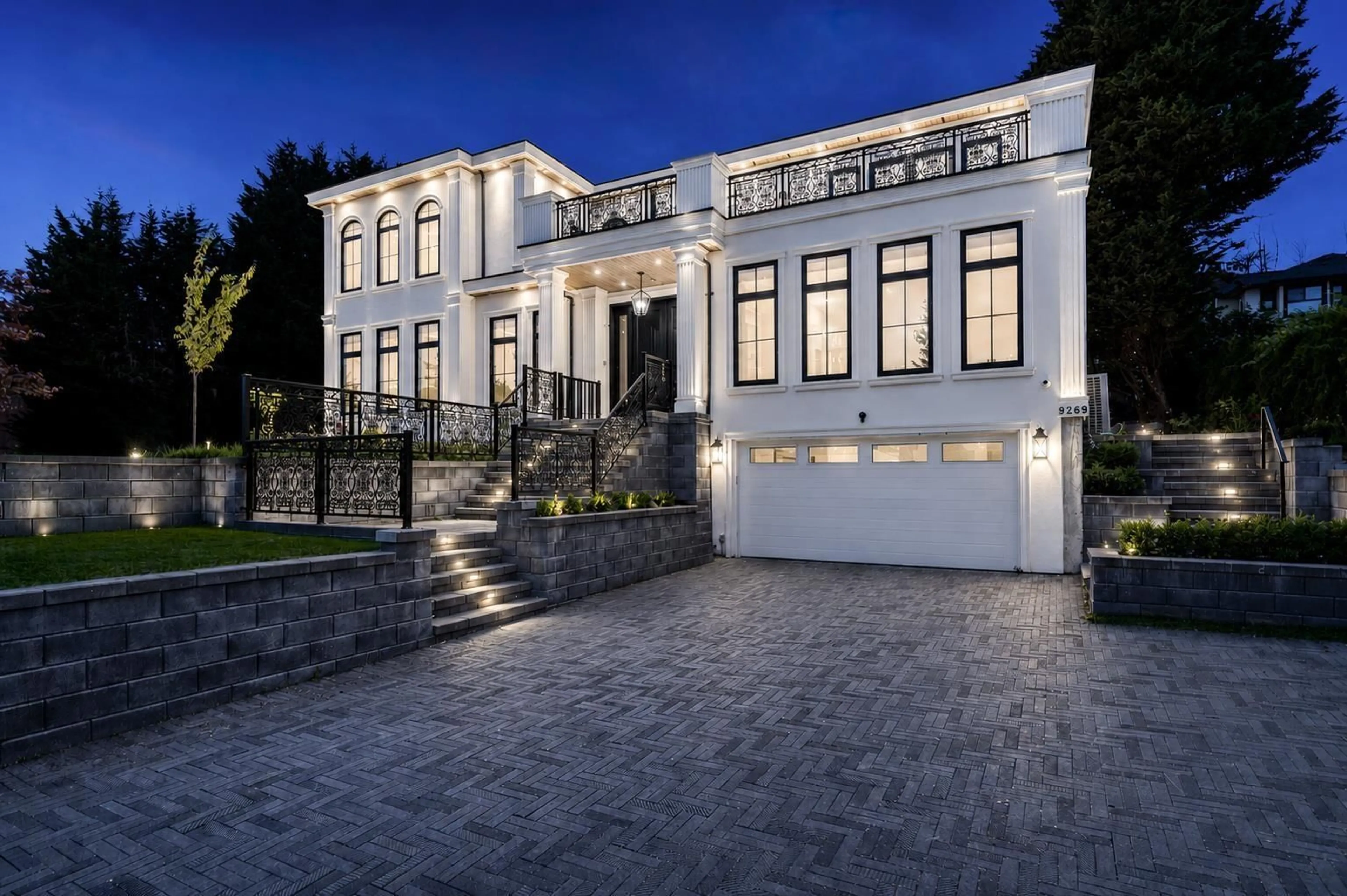 Unknown for 9269 163 STREET, Surrey British Columbia V4N3C9