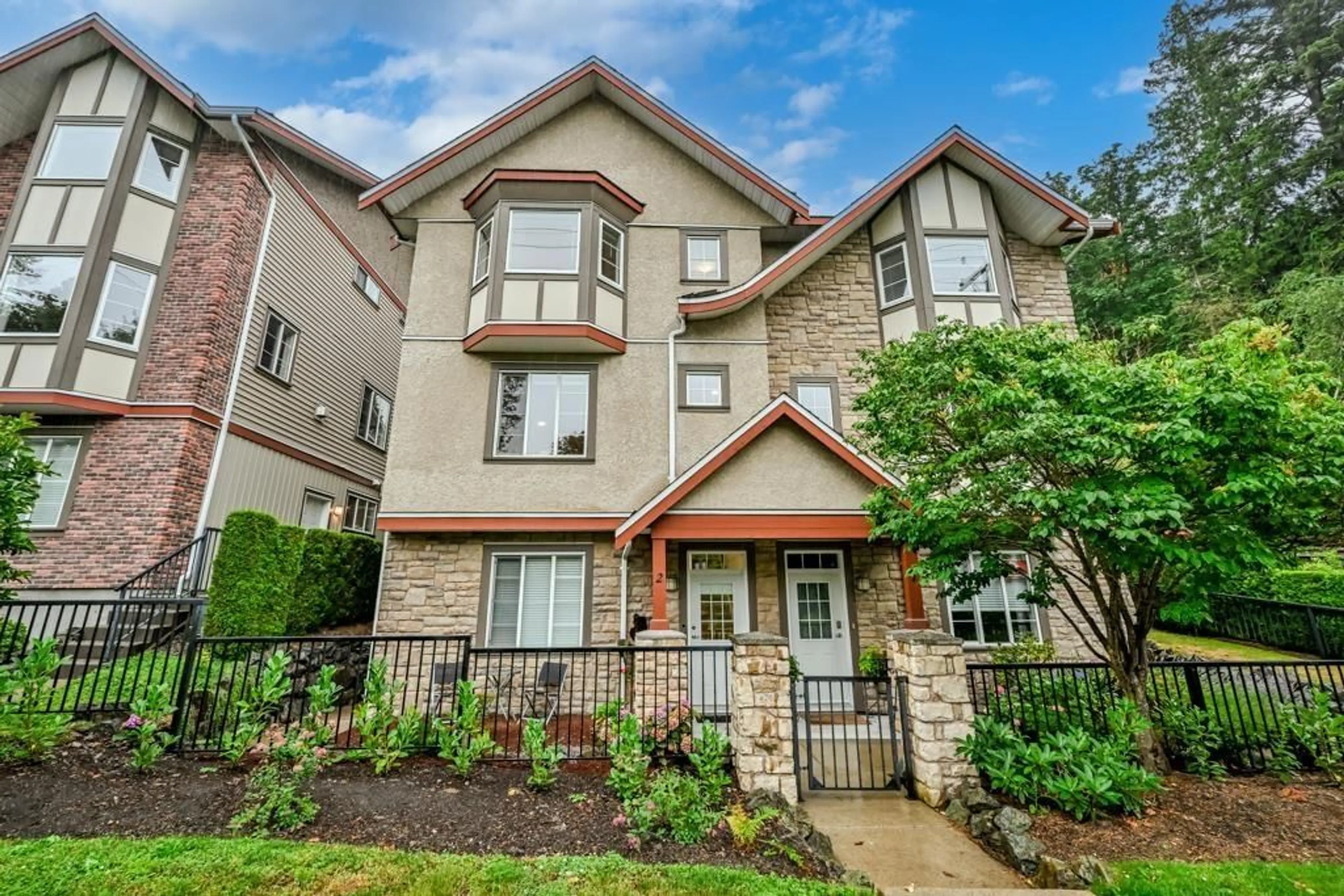 Home with brick exterior material, street for 2 - 35626 MCKEE ROAD, Abbotsford British Columbia V3G2L6