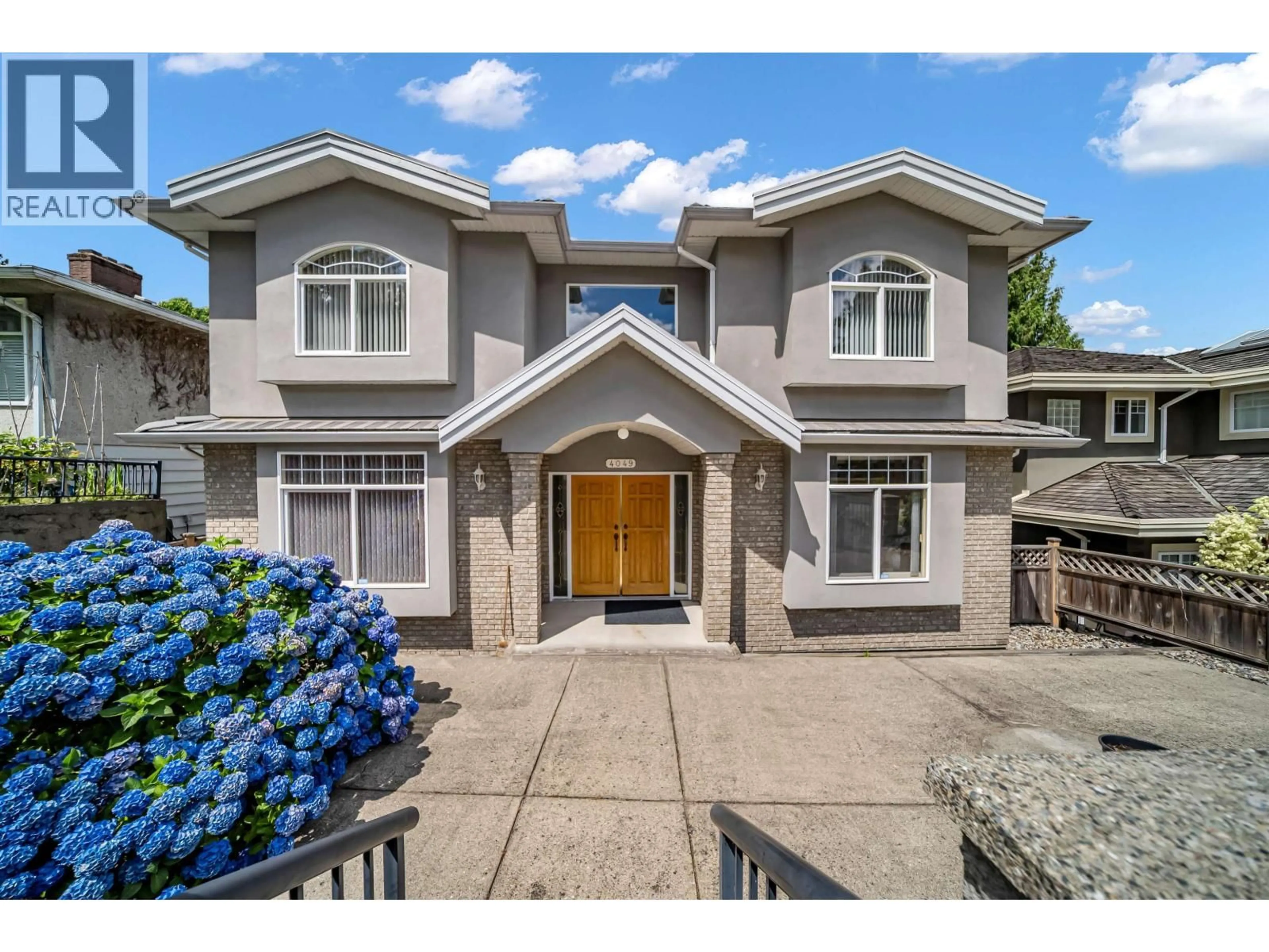 Unknown for 4049 CURLE AVENUE, Burnaby British Columbia V5G2Z2