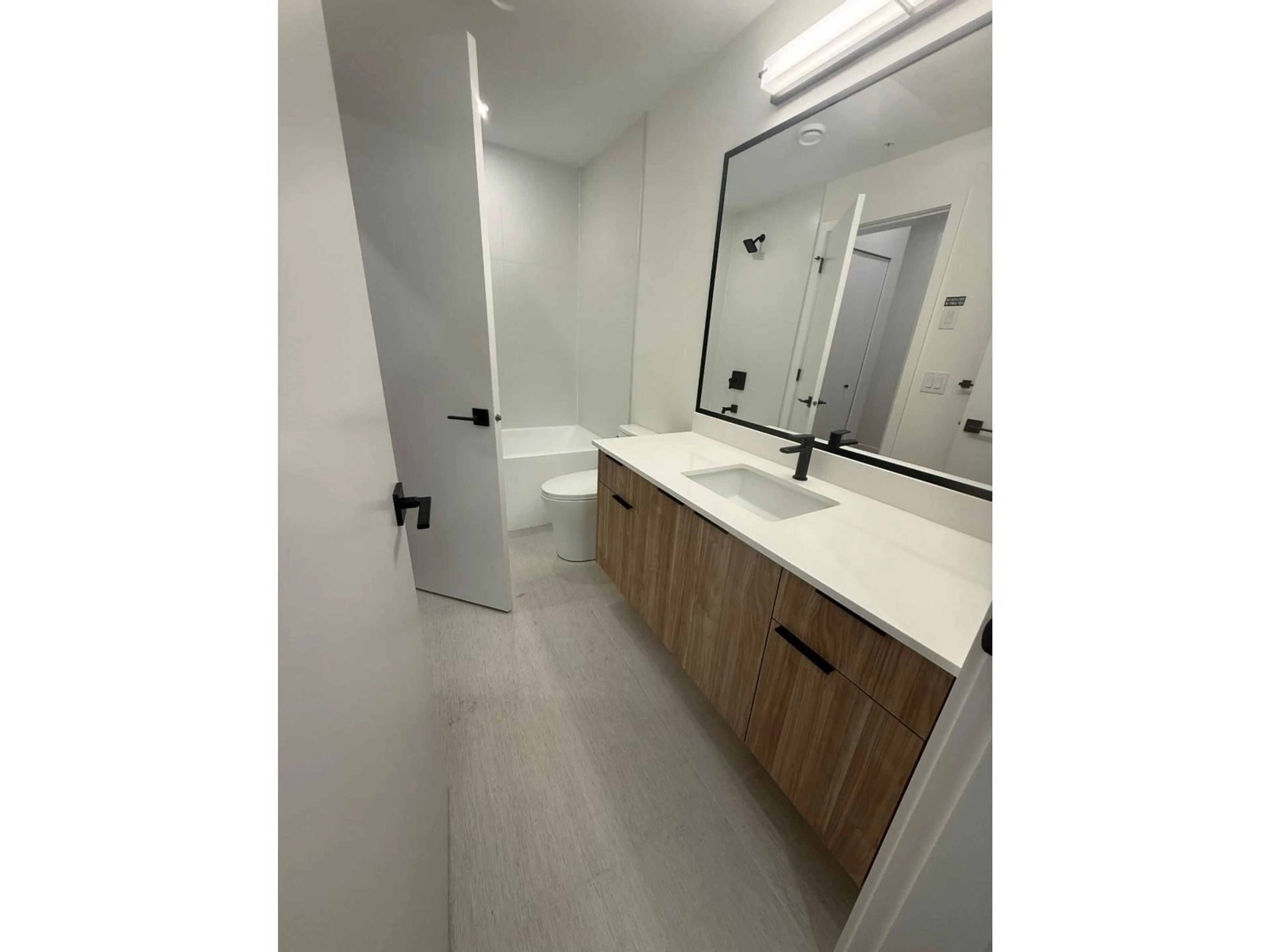 A pic of a room for 213 - 14398 60 AVE STREET, Surrey British Columbia V3X2N5
