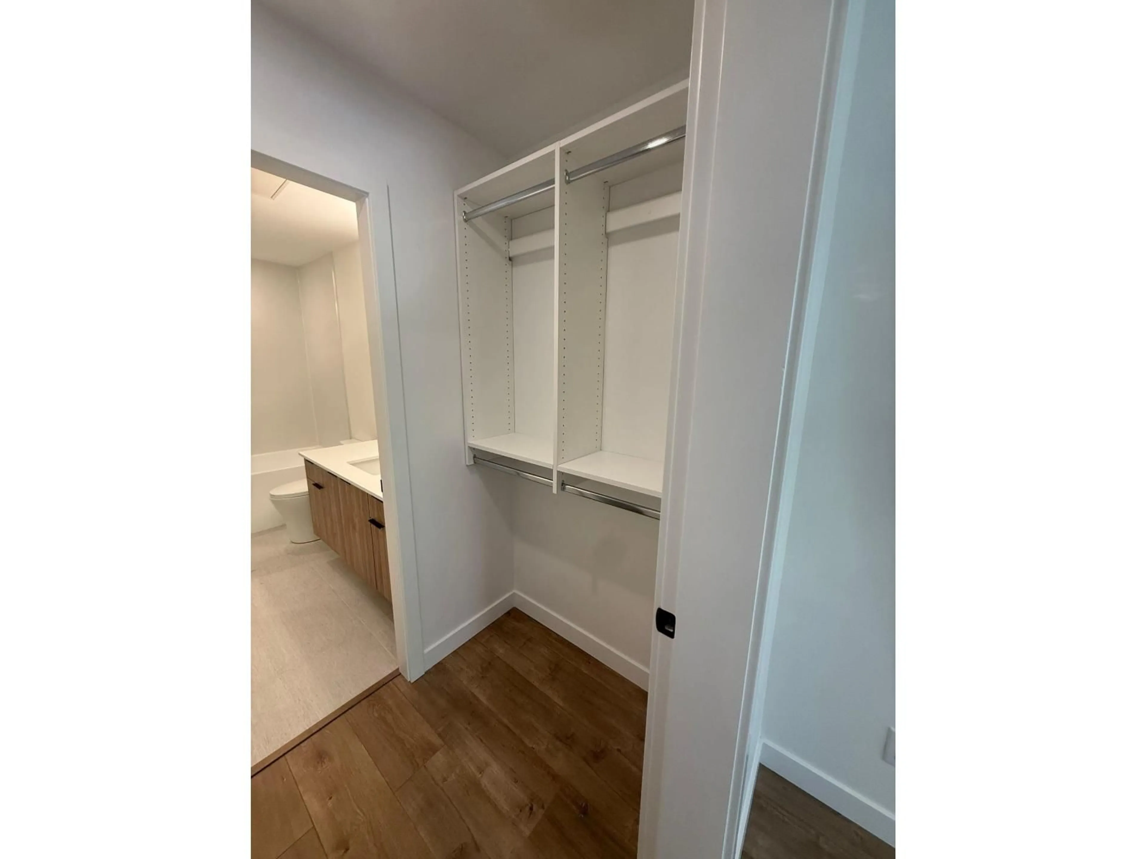 A pic of a room for 213 - 14398 60 AVE STREET, Surrey British Columbia V3X2N5